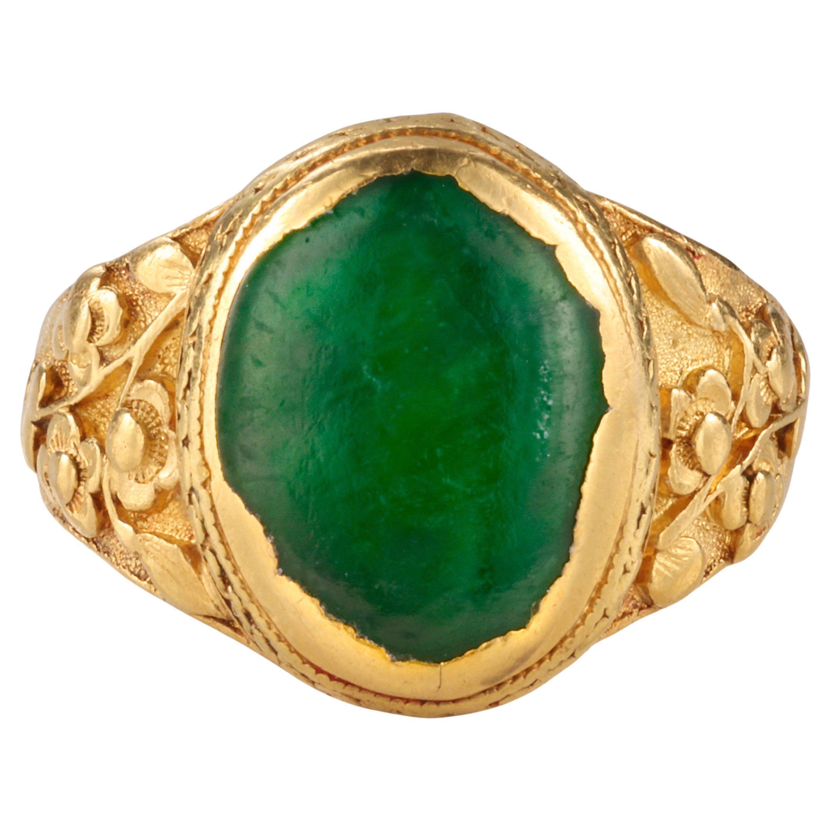 22K Gold & Jade Antique Ring Certified Untreated 