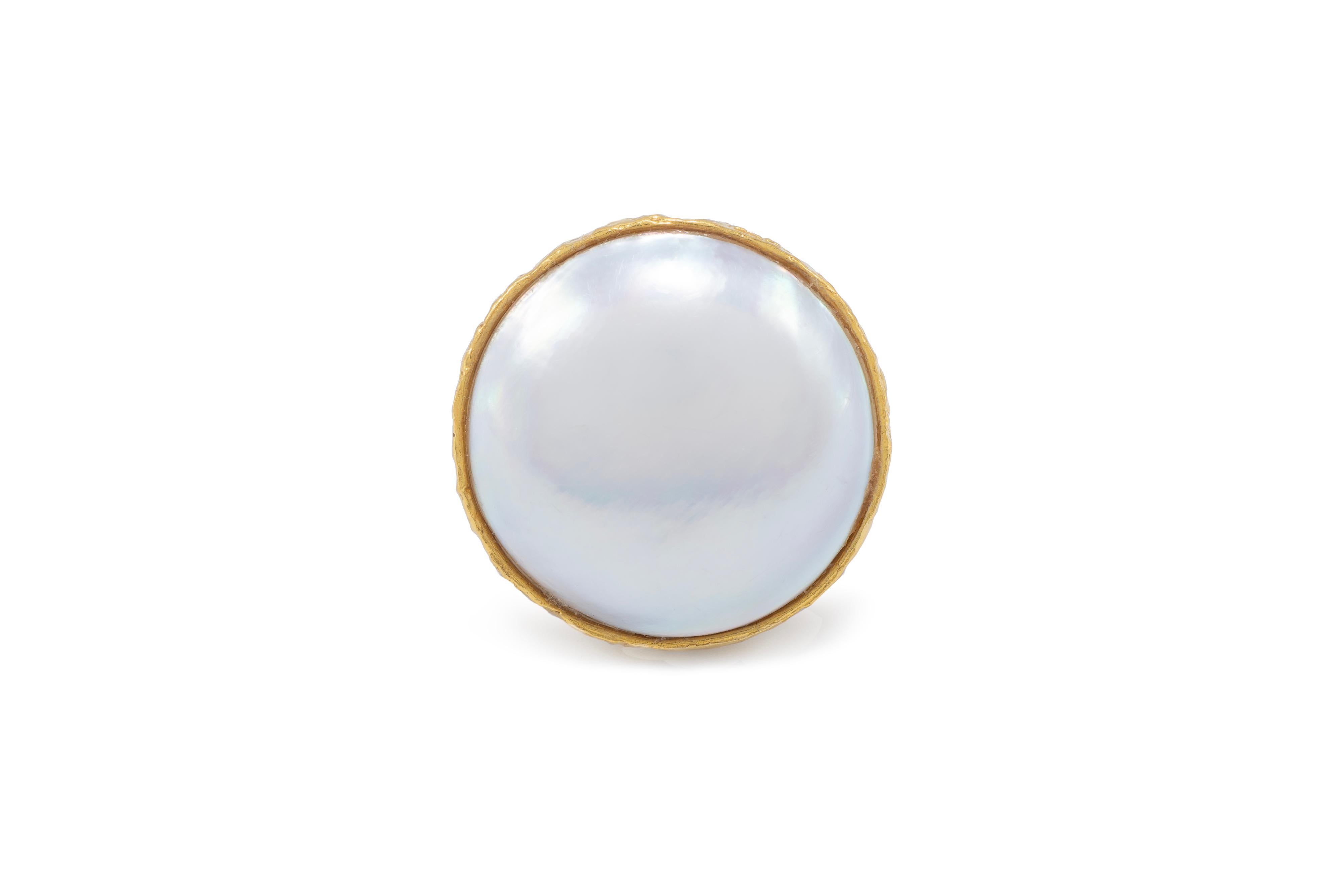 Women's 22k Gold Mabe Pearl Signature Cocktail Ring by Tagili For Sale