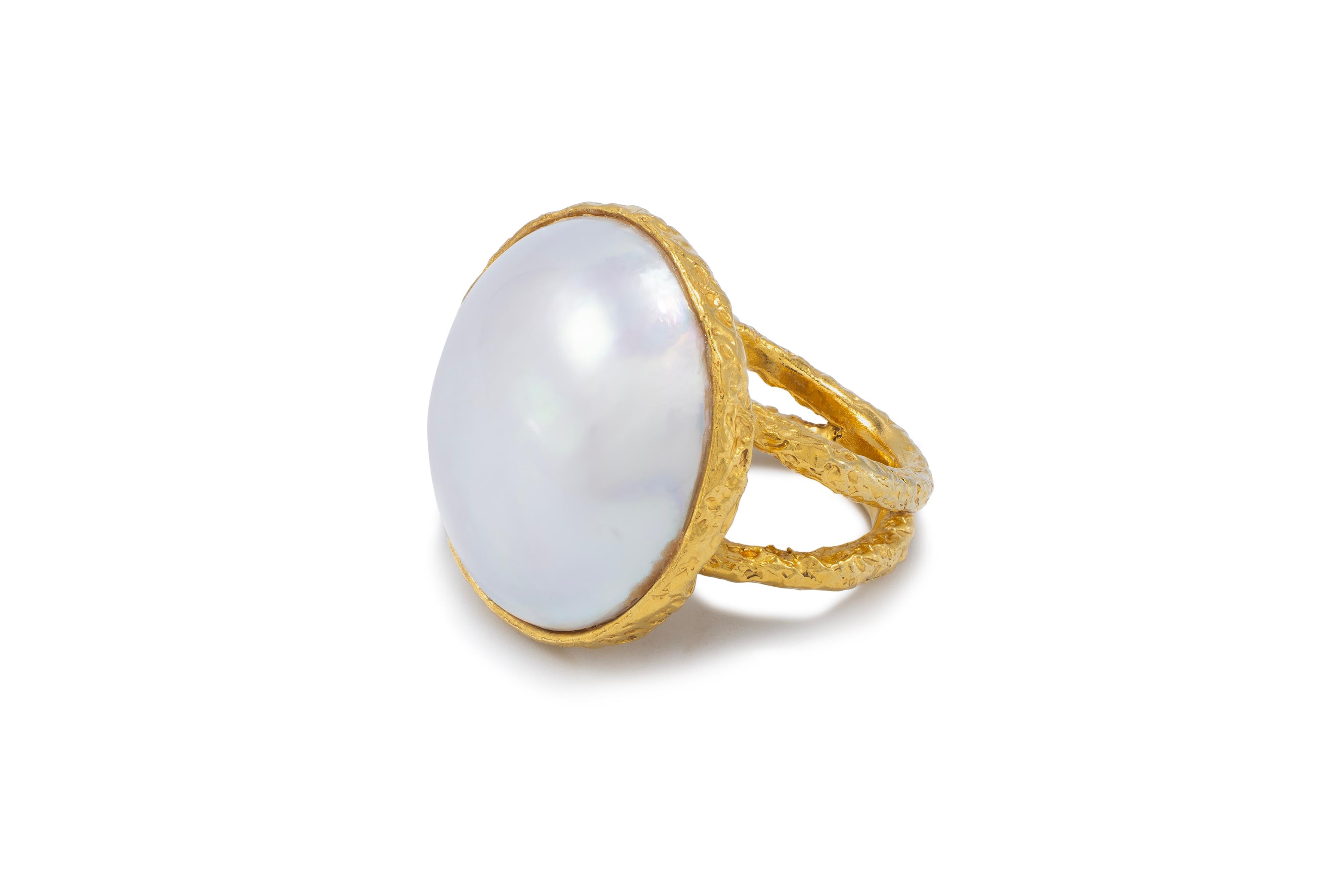 22k Gold Mabe Pearl Signature Cocktail Ring by Tagili For Sale 1