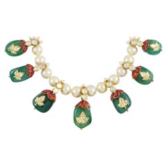 22K Gold Mughal indischen Diamanten und Smaragd Tropfen gesetzt mit Südseeperle Capset