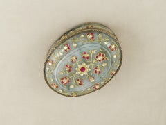 22K gold Mughal Jade box inlaid with natural rubies and diamond  Indian art