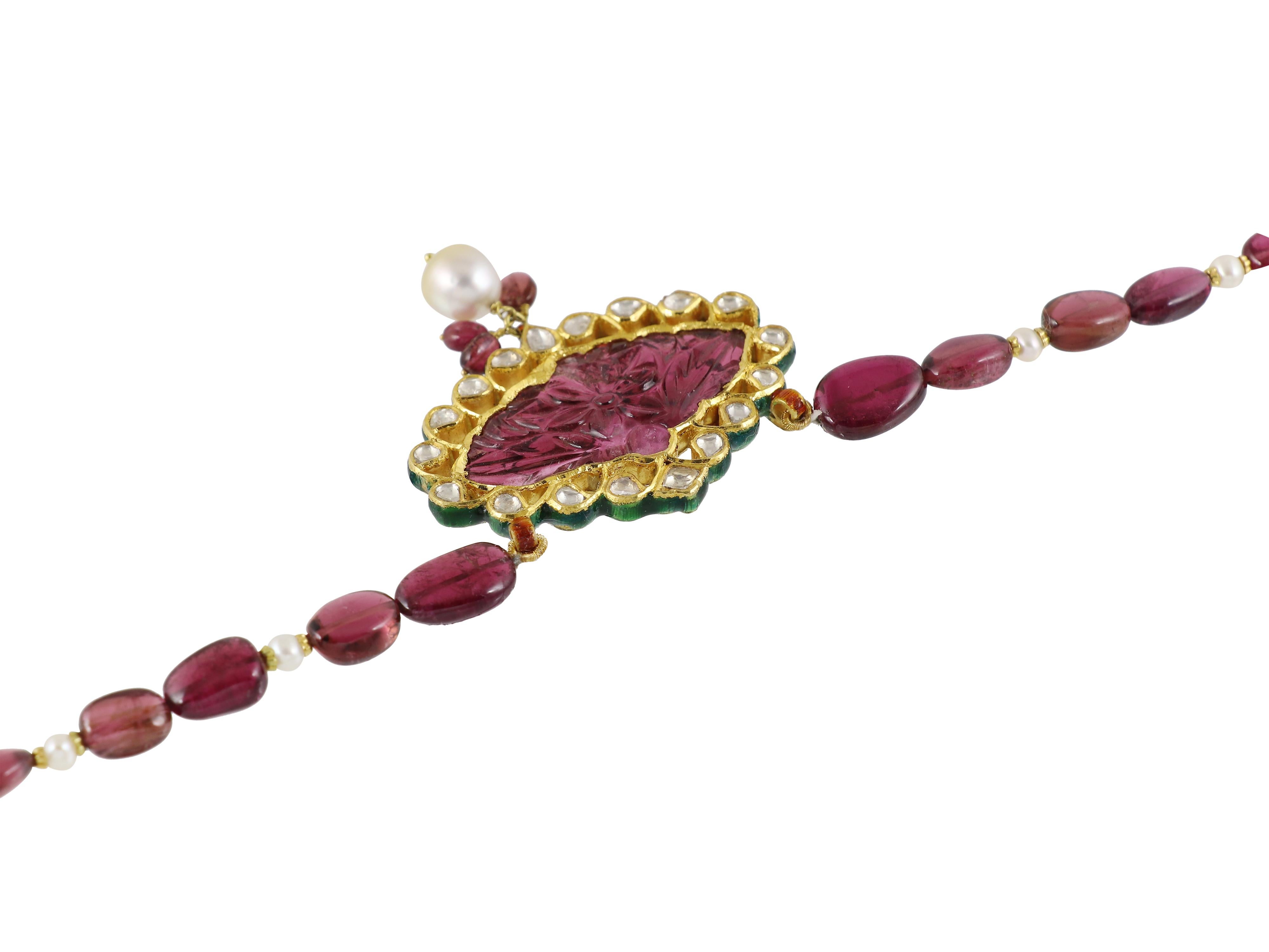 22K gold Mughal Tourmaline pendant with natural diamond polki for Indian wedding For Sale 3