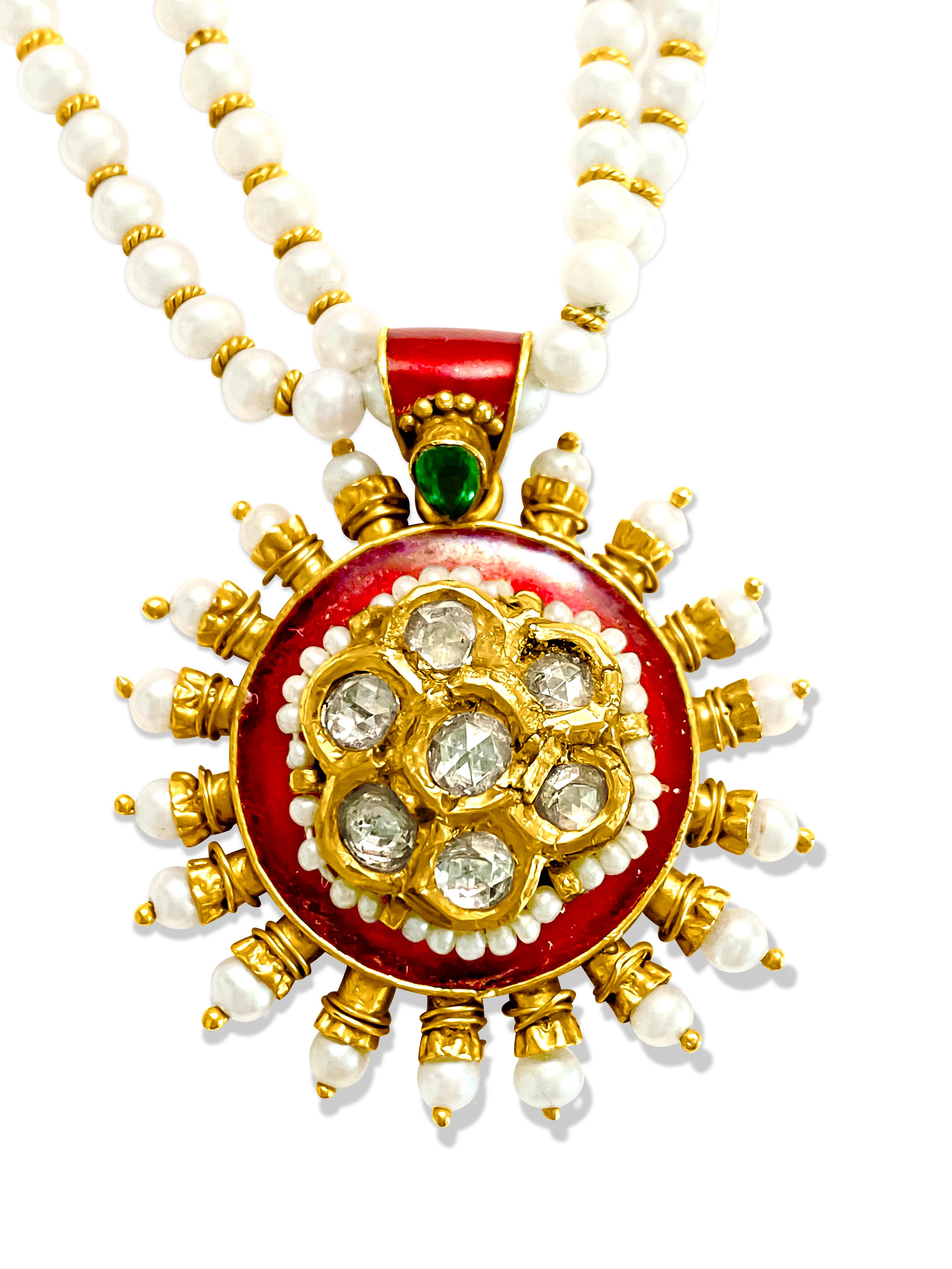Art nouveau Collier en or 22 carats, perle de Basra naturelle, diamant et émeraude. en vente