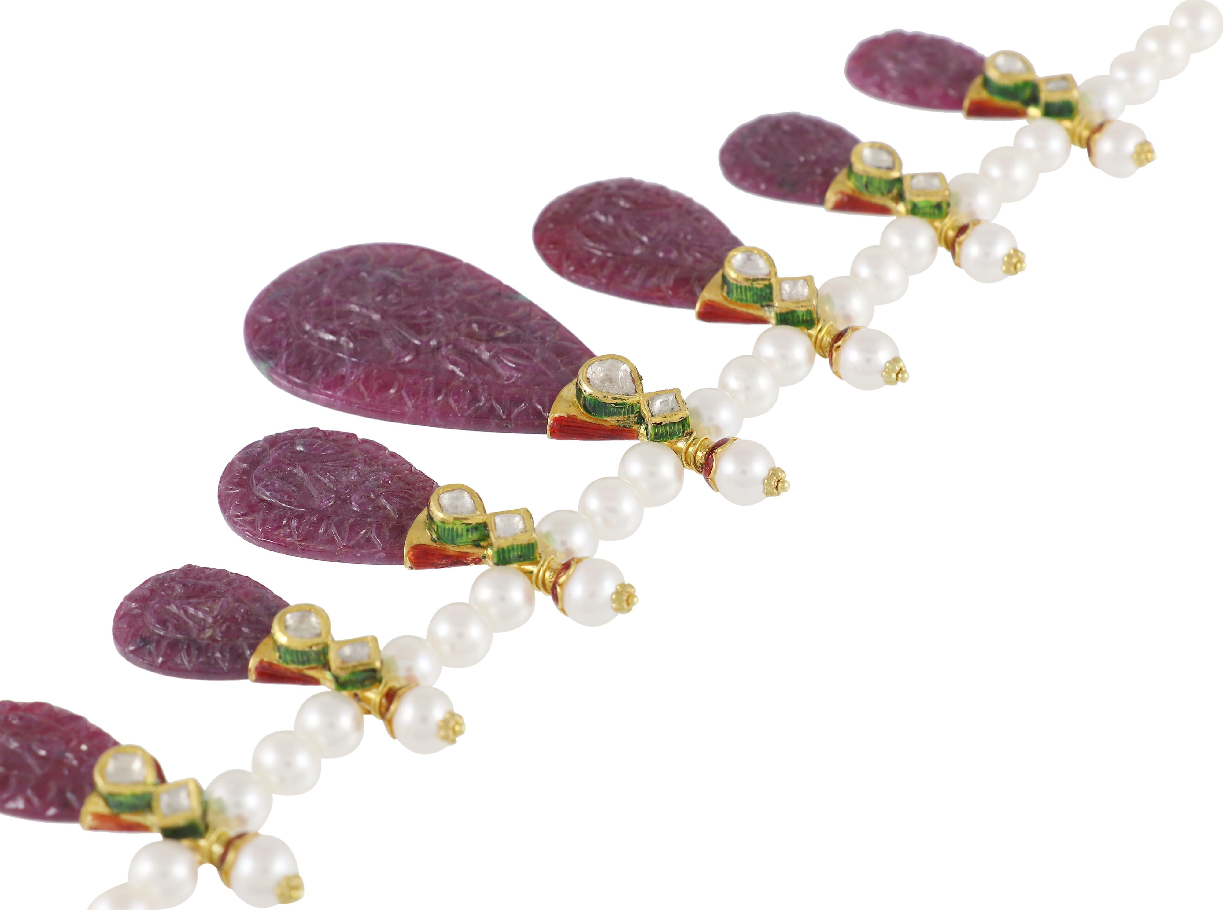 22K Gold natural ruby diamond polki small necklace  Mughal Indian necklace For Sale 5