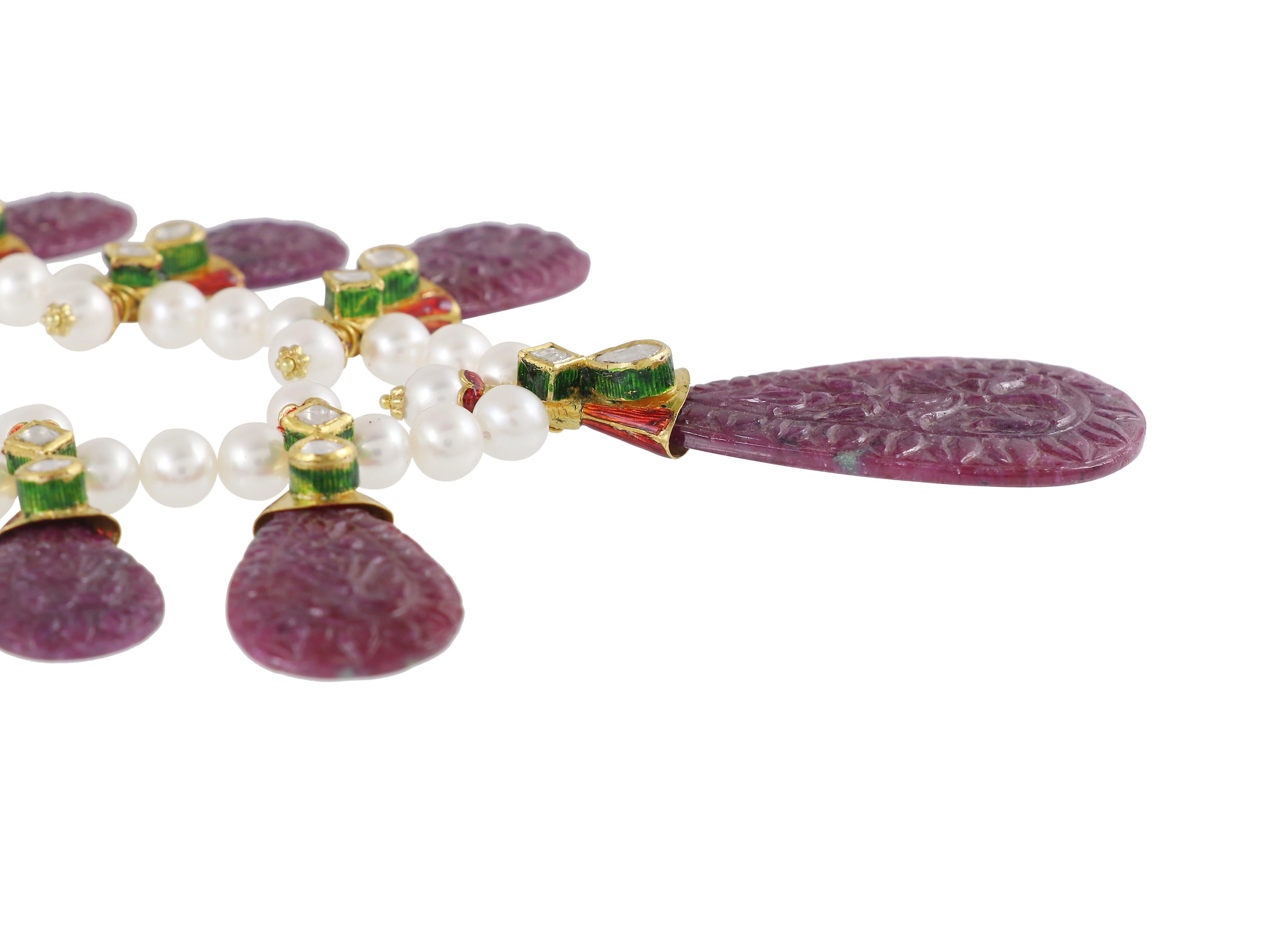 22K Gold natural ruby diamond polki small necklace  Mughal Indian necklace For Sale 3