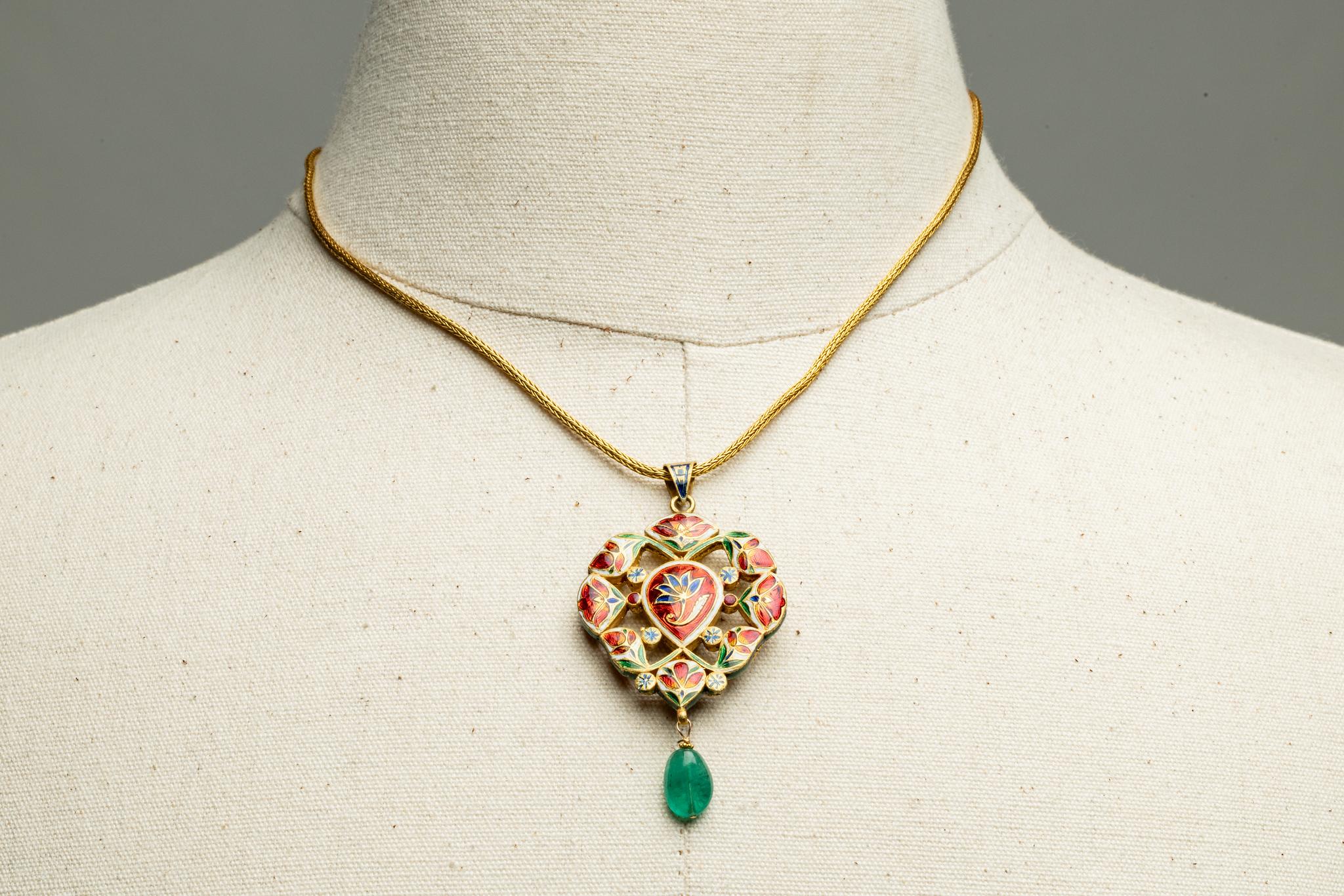 22k navaratna necklace