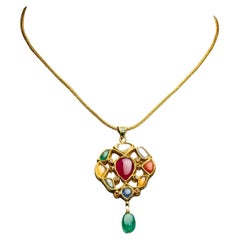 22K Gold NavaRatna Reversible Pendant Necklace