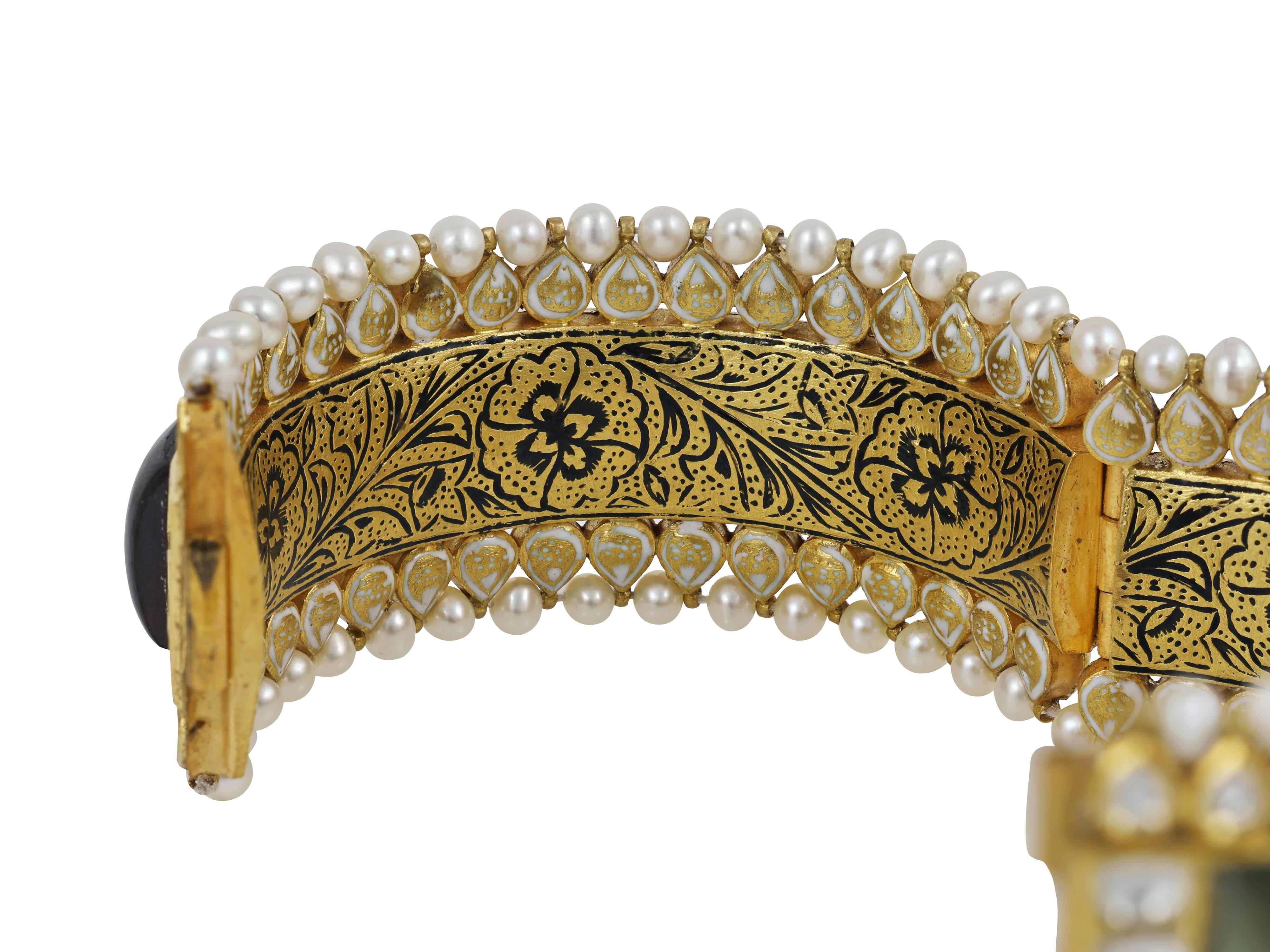 22K gold nine precious gemstone Navratna bangle with diamond polkis For Sale 3