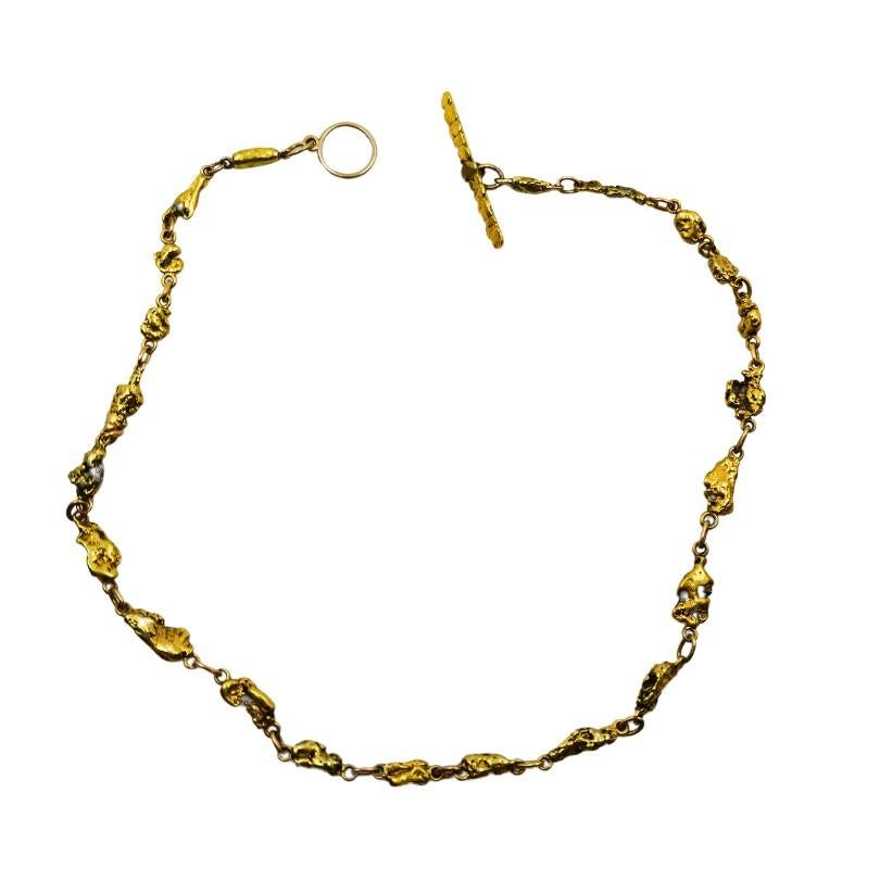 22k Gold Nugget Bar Necklace & 14k Gold Toggle Clasp For Sale 2