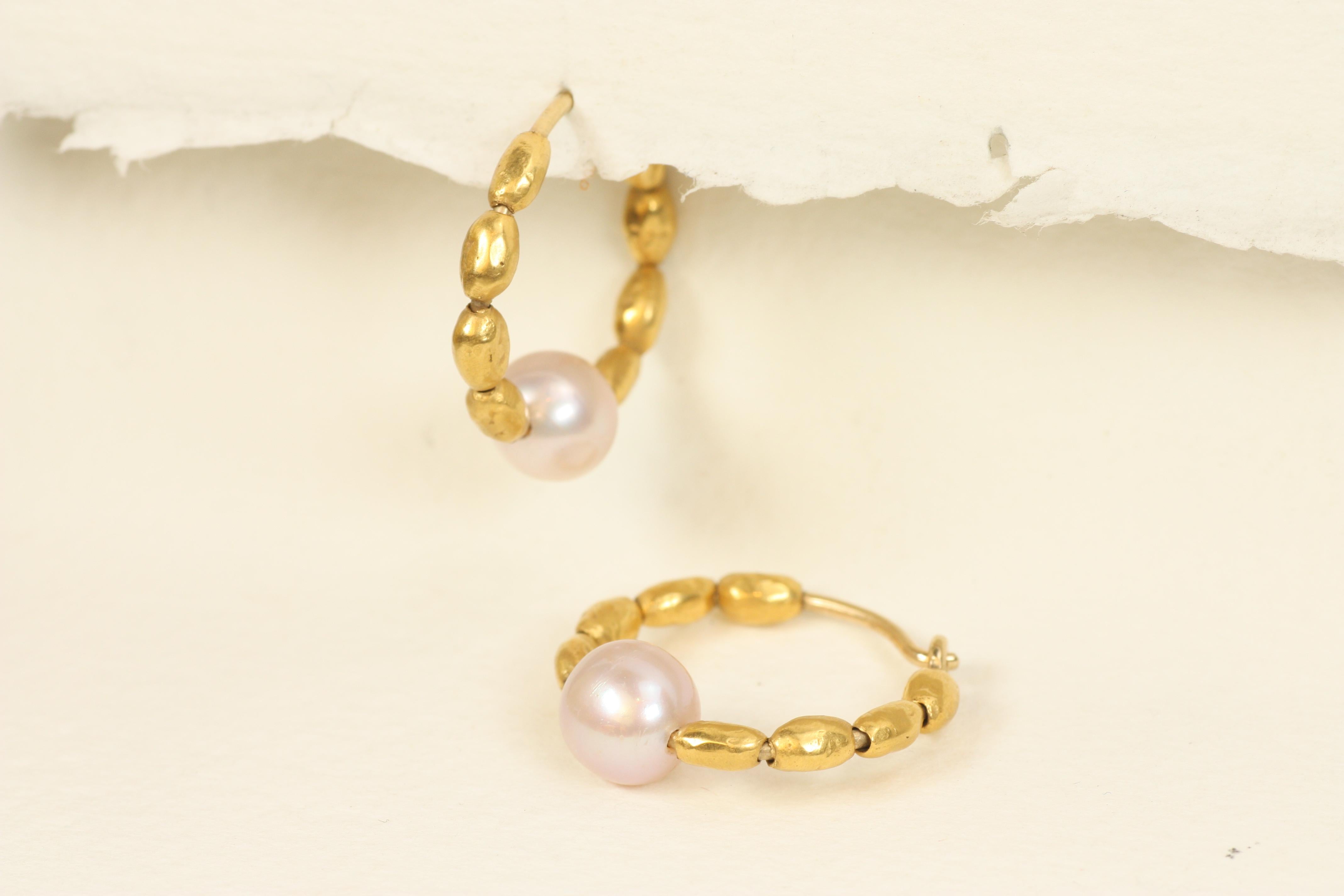 Women's 22K Gold Nugget & Pink Cultured Pearl Hoop Earrings Handmade by Bracken Jewelers For Sale
