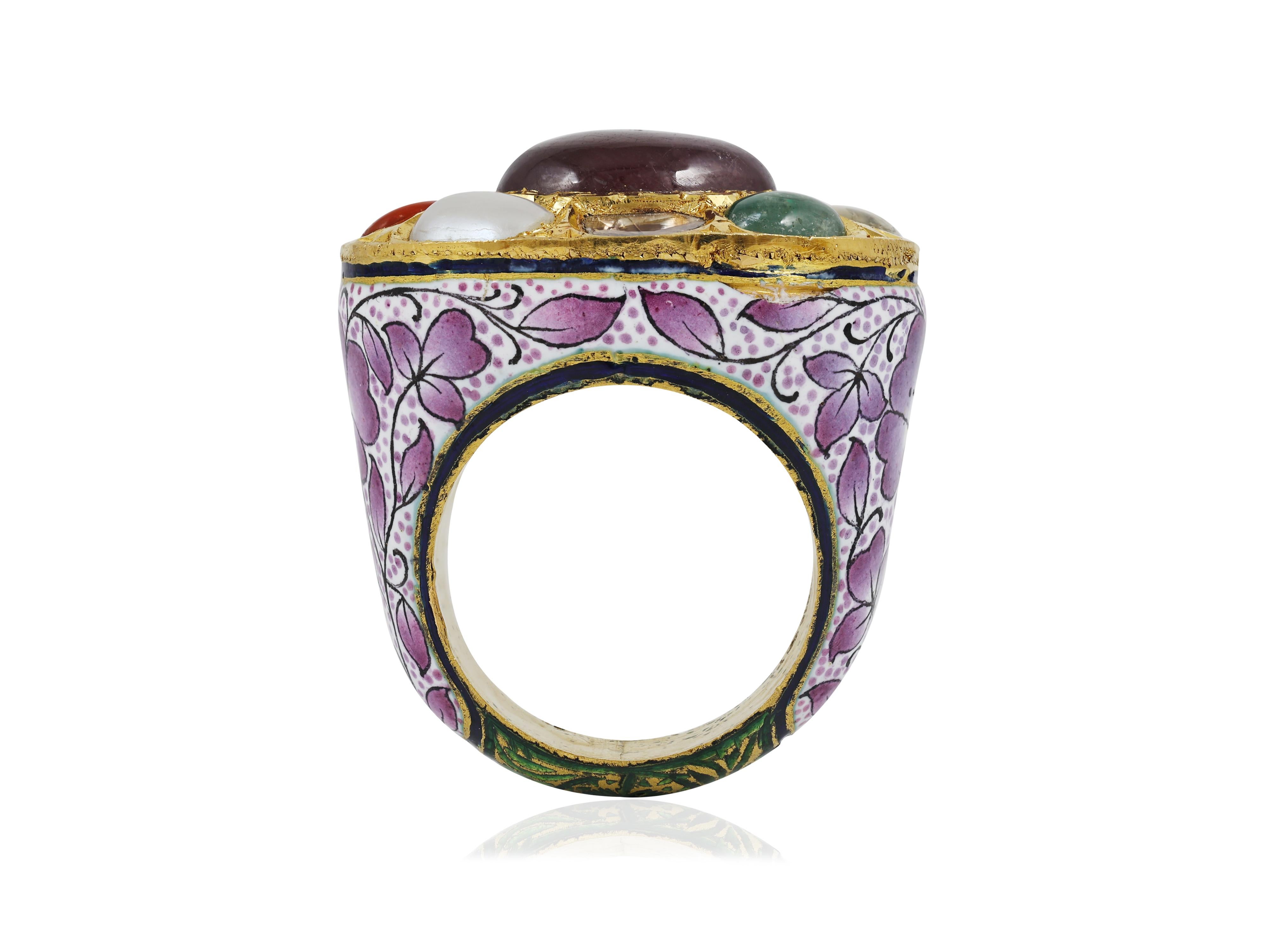 22K gold pink green enamel nine precious gemstones (navratna) Mughal ring In New Condition For Sale In Bangkok,, TH