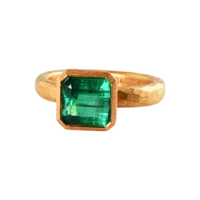 22 Karat Gold Ring with Emerald Cut Emerald 2.50 Carat at 1stDibs | 22 ...