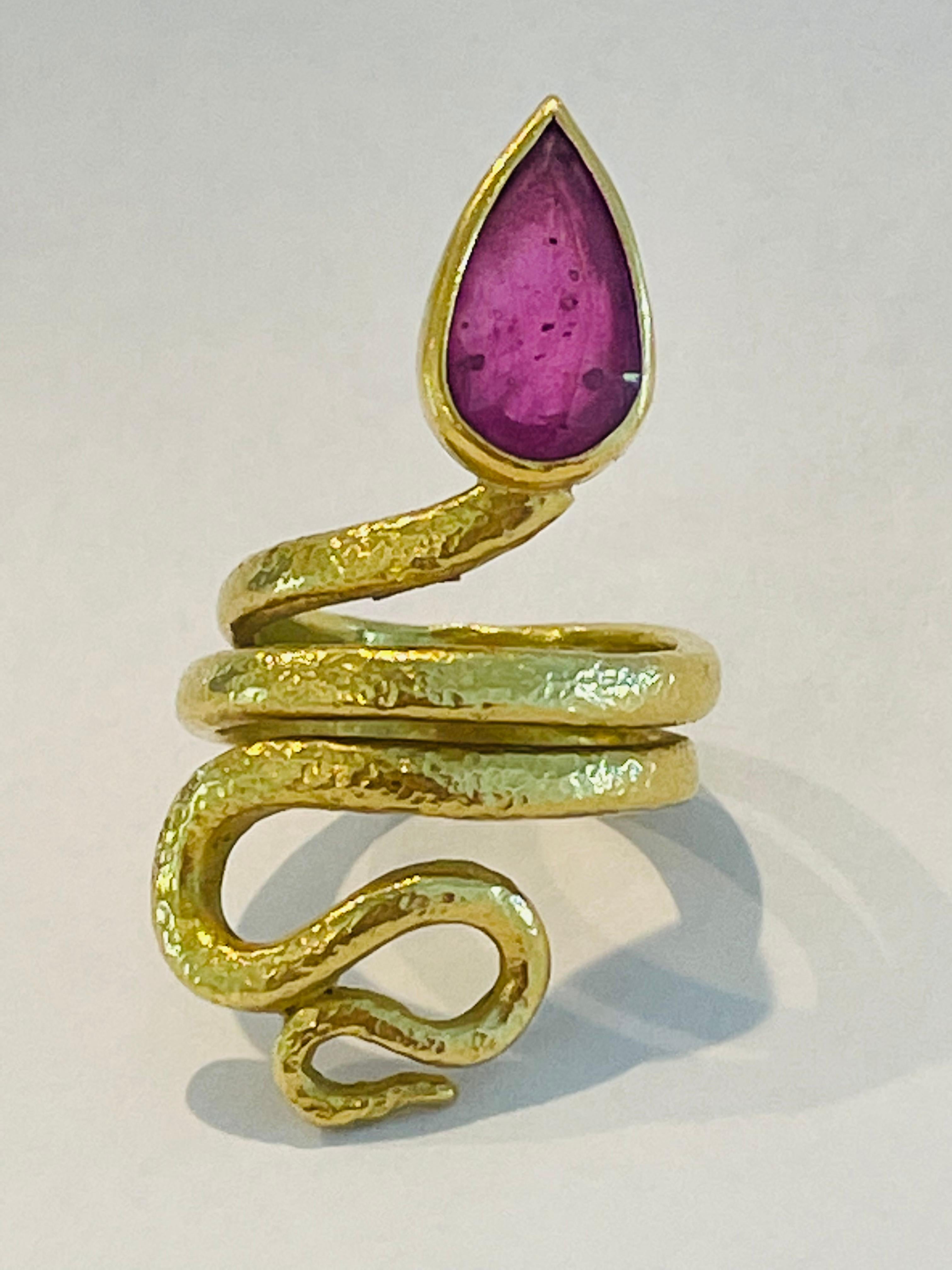Pear Cut 22k Gold Snake Hammered Texture Ring with Ruby Head