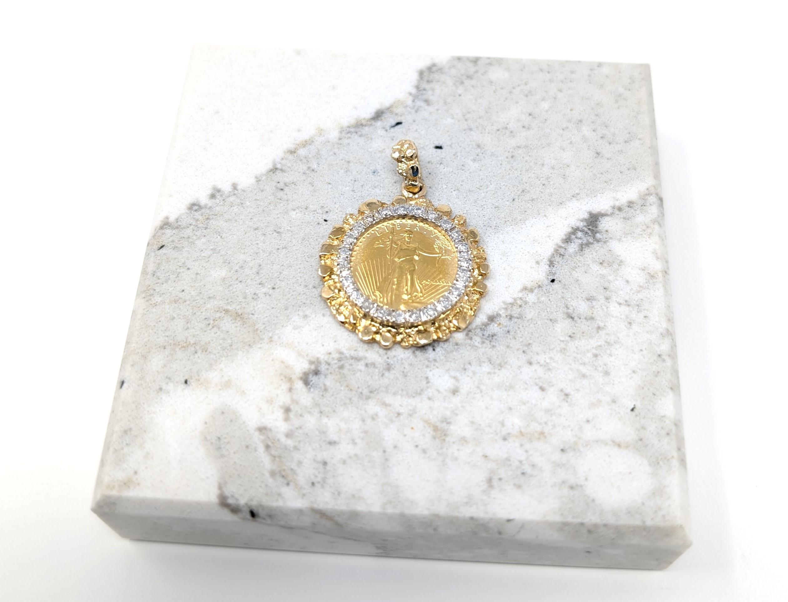 Pendentif en or 22k pièce de 5 dollars US Lady Liberty dans un cadre en or 14k avec diamant en vente 2