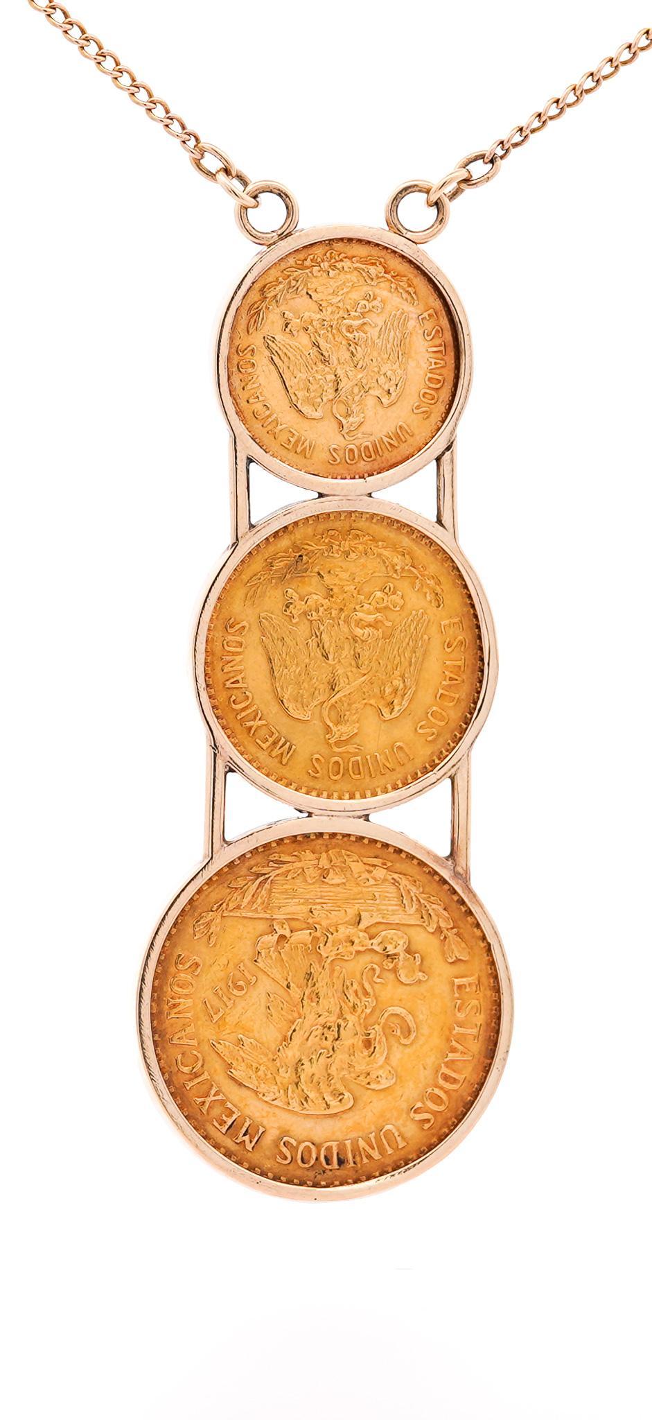 22k Gold USA Peso Coin Bezel Graduating Pendant Necklace - 20, 10, 5 Peso For Sale 1