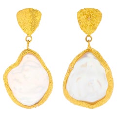 22 Karat Gold Perlen-Tropfen-Ohrringe von Tagili