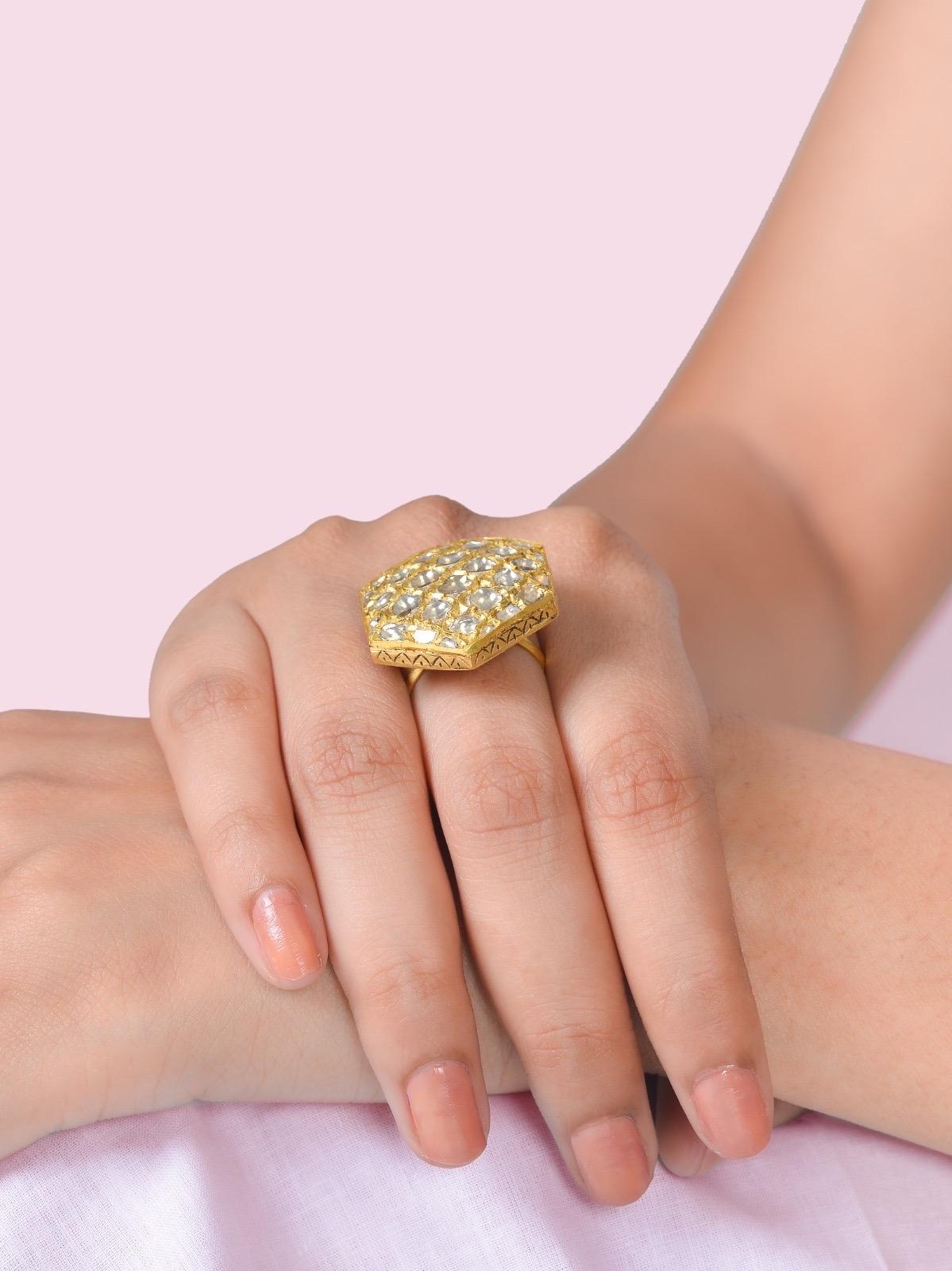 22 Karat handgefertigter Goldring mit ungeschliffenen Diamanten für Damen oder Herren im Angebot