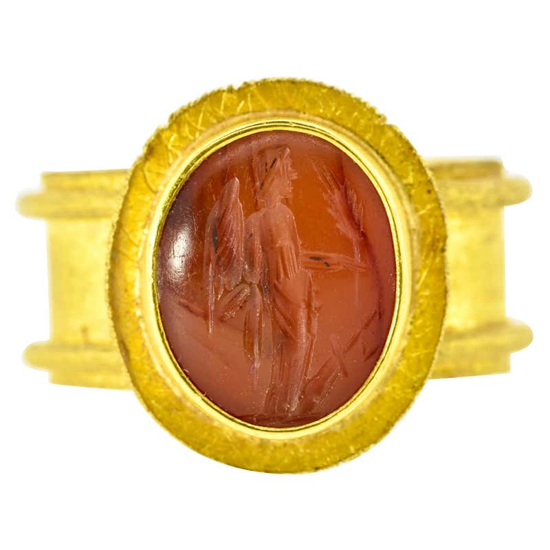 Early Victorian Antique Intaglio Gold Gents Ring, 1820s For Sale at 1stDibs