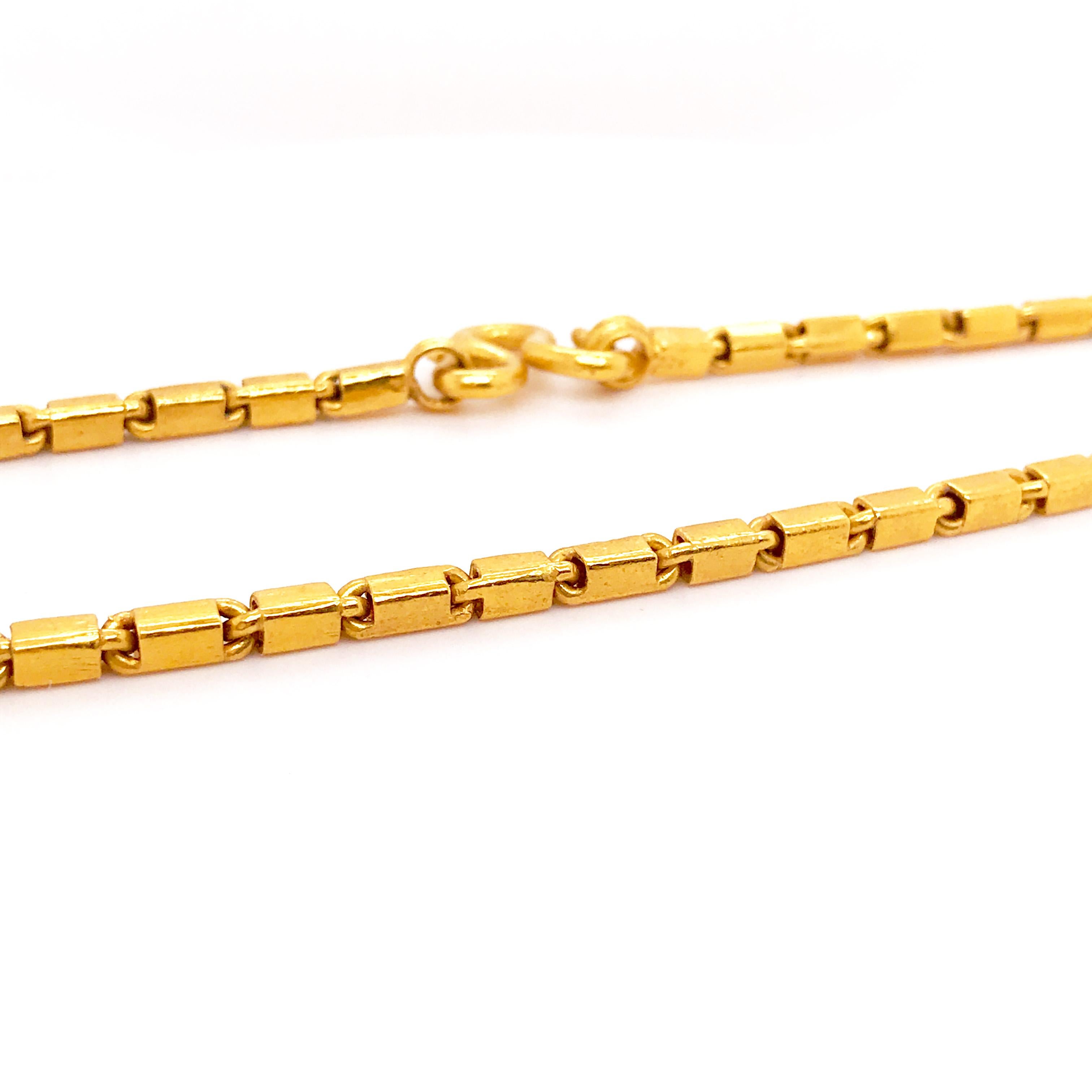22K Pure Gold Baht Chain, 22kt Baht Box Chain, 22kt Yellow Gold Necklace, 22 Kt In Excellent Condition In Austin, TX