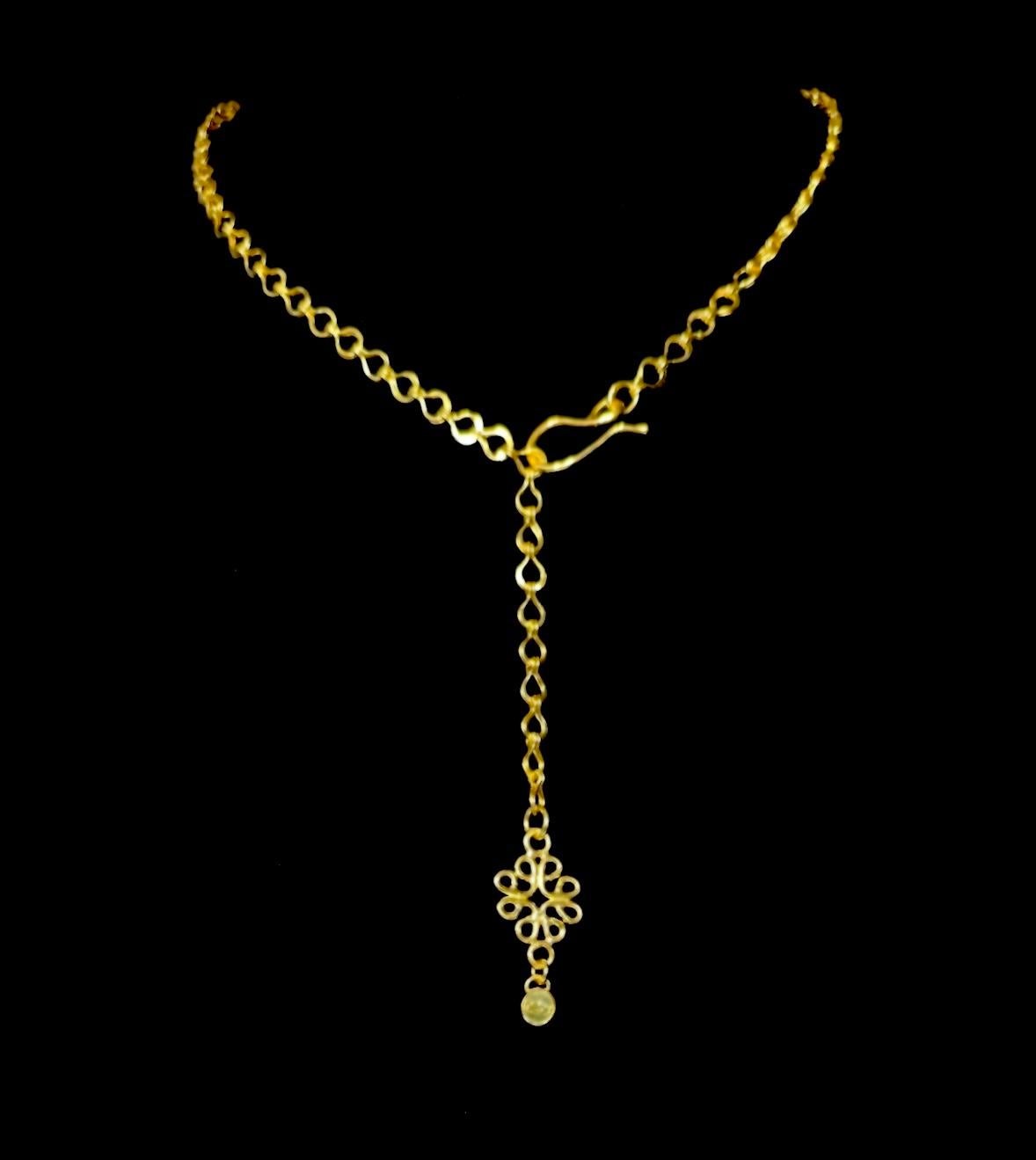 -Please allow 2-4 weeks for this product to be made.
-22K Gold 
-Handmade
-Available in 16, 18 and 20 inch. 
-Price is for 16 inch chain.
-Stamped with the Nebu logo

This necklace is Handmade using an ancient technique of chain weaving that was