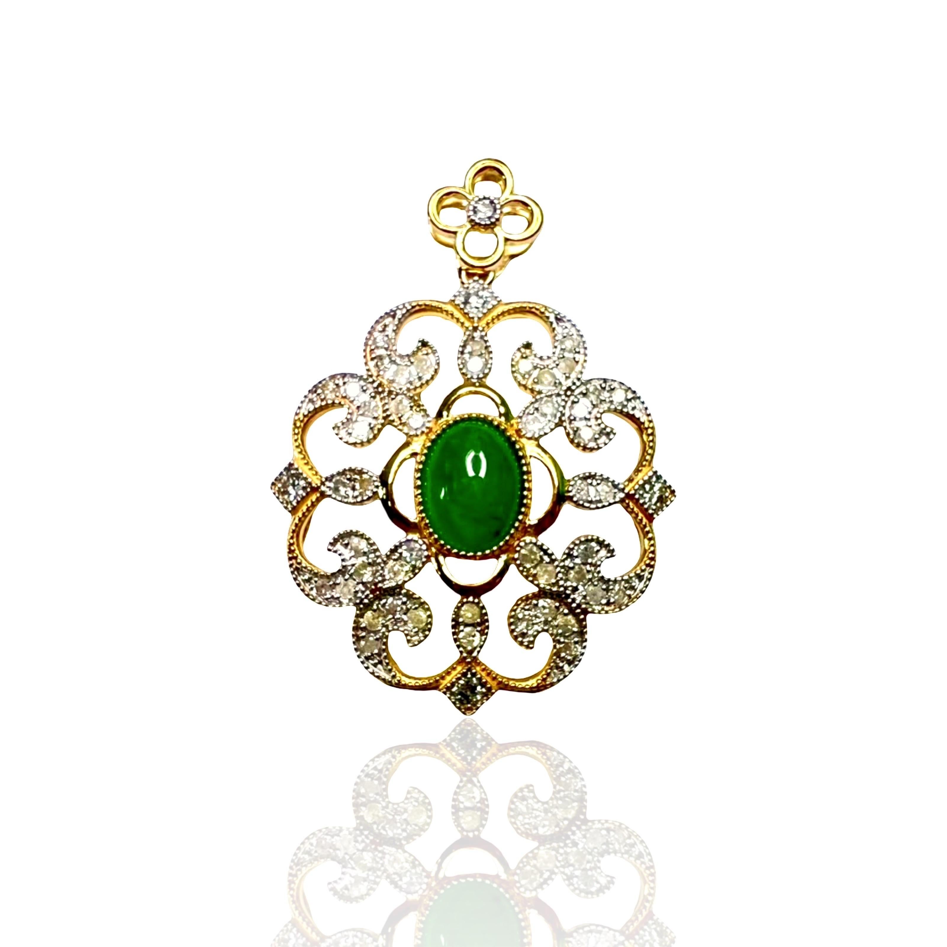 22K Solid Gold Emerald Pendant with Diamonds