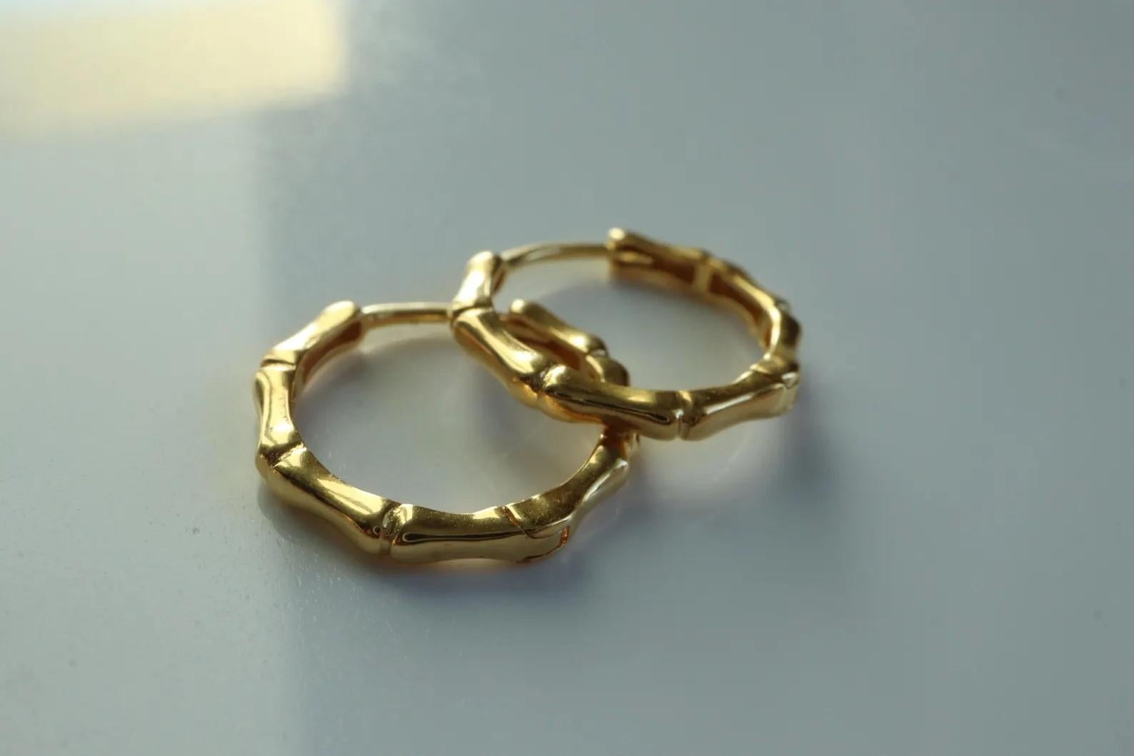 Art Deco 22k Solid Gold Hoop Earrings - 916 Pure Gold (Size 10 mm) For Sale