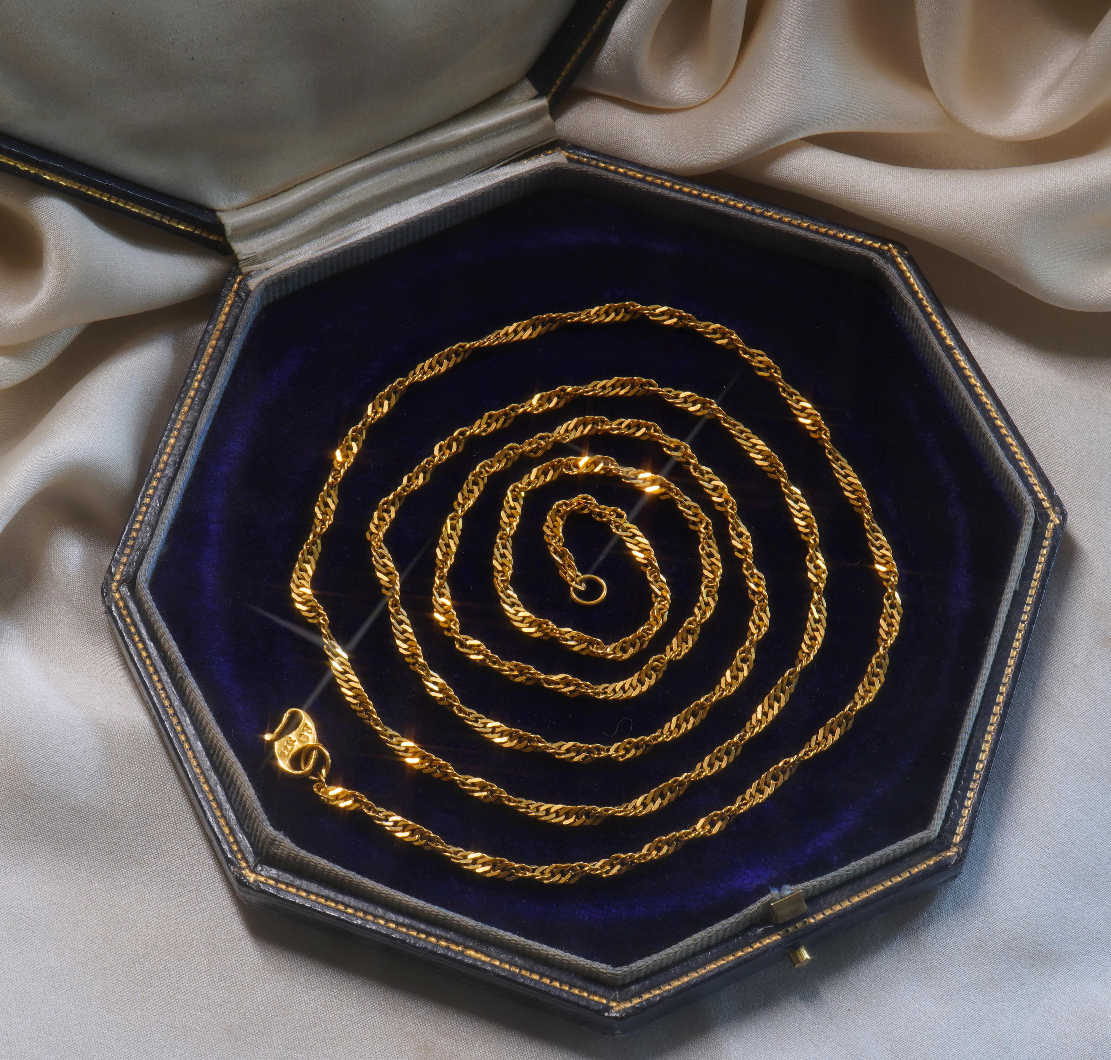 ¡Cadena de collar de oro macizo de 22 quilates amarillo vintage de 28,5 pulgadas de largo y 11,7 gramos de peso! en venta 2