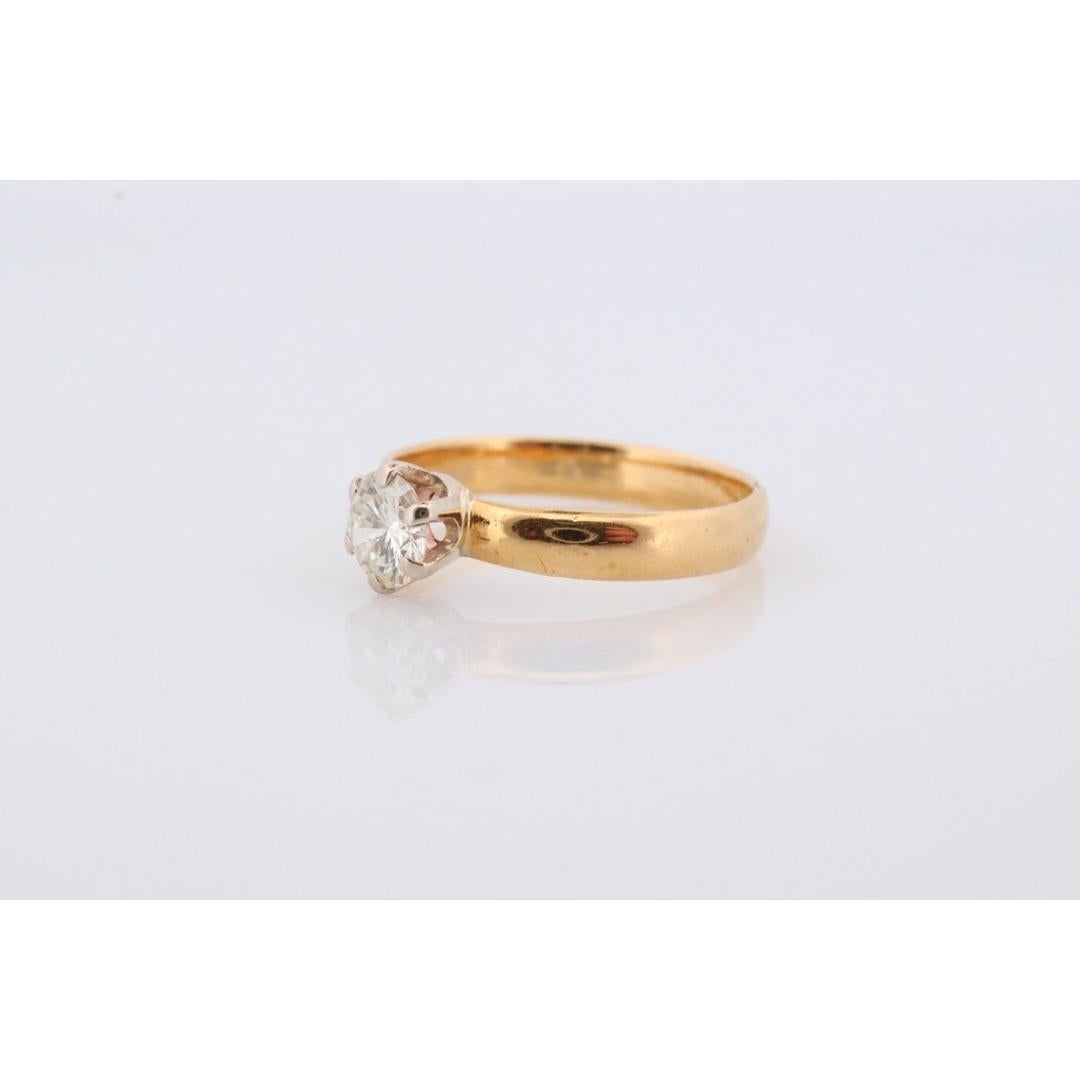 22k Tiffany and Co. Diamond solitaire. Diamond rated at 0.50ct. Extremely rare. In Good Condition For Sale In Port Charlotte, FL