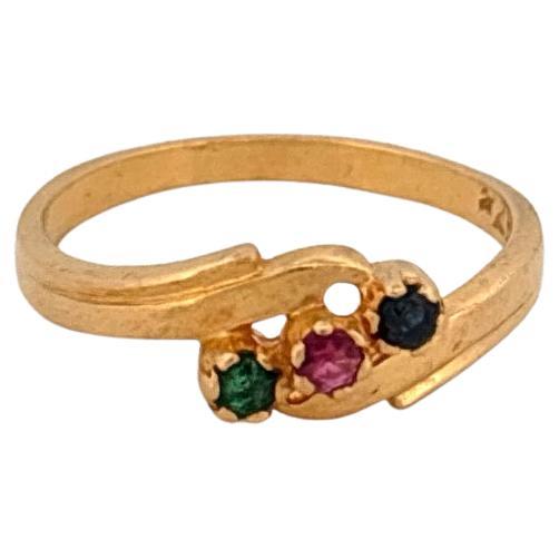 Bague en or jaune 22K de 0,11 carat de saphir, d'émeraude et de rubis