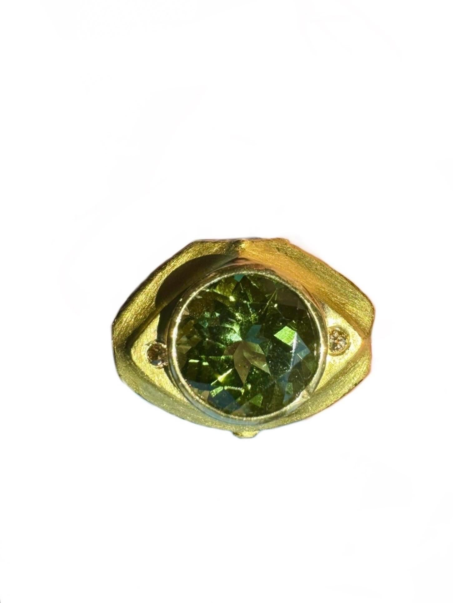 Round Cut 22K Yellow Gold 5 Carat Round Mint Tourmaline Diamond Egyptian Revival Ring For Sale