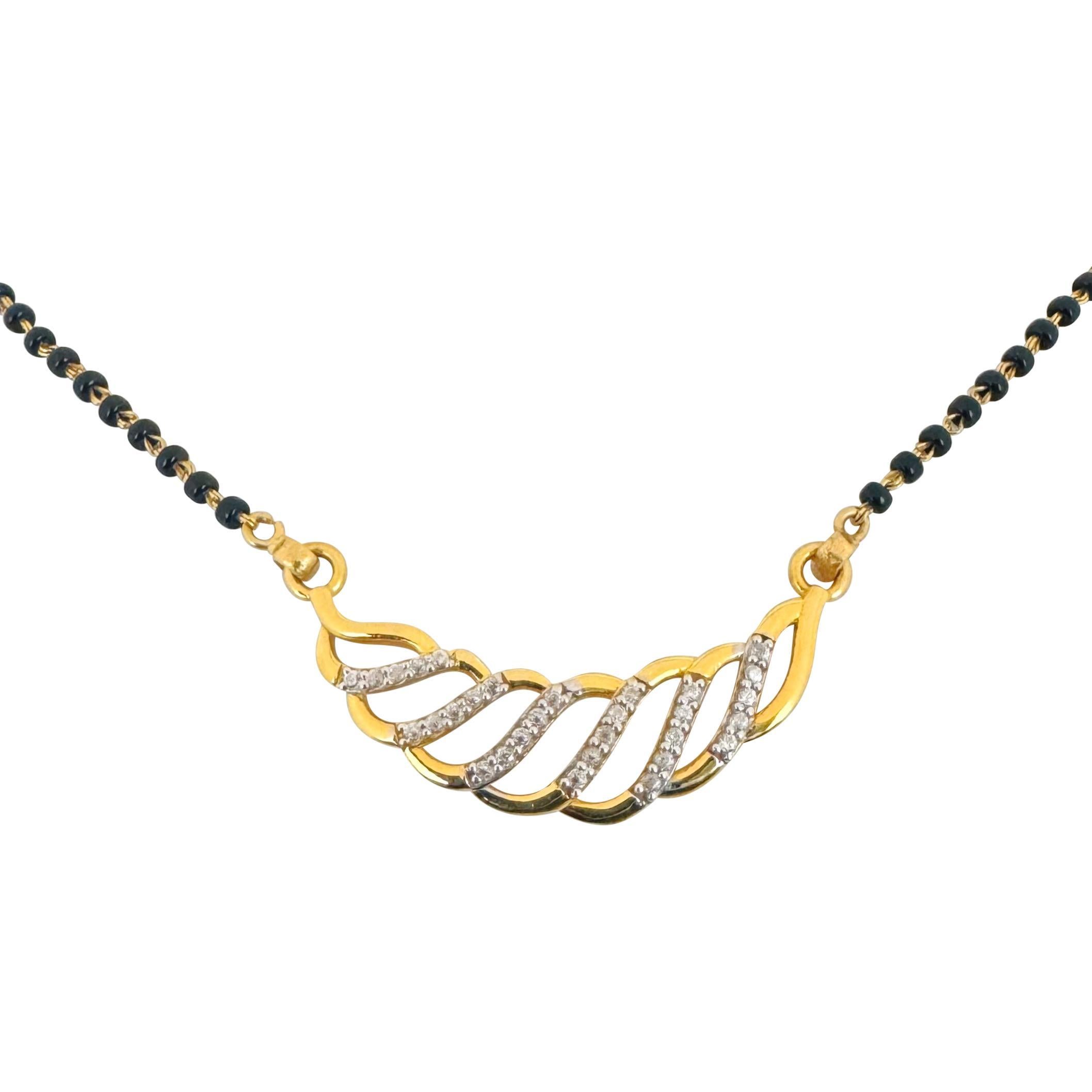 Collar de oro amarillo de 22 quilates con perlas de ónix de fantasía y circonitas de 8,5 g y colgante de circonitas de 19 pulgadas Cuenta
