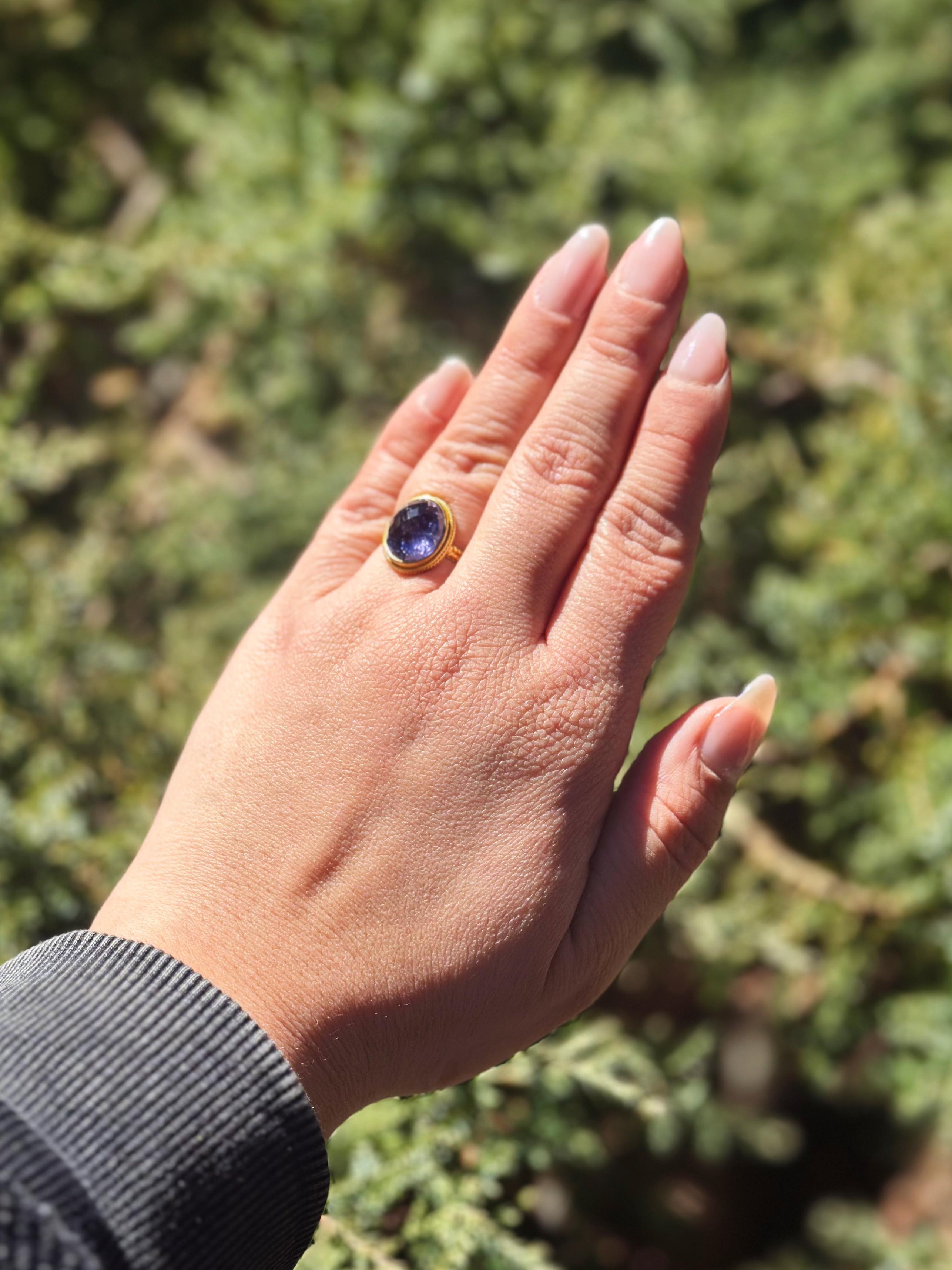Anillo bizantino de oro amarillo de 22 quilates con tanzanita de 7,60 quilates en Nuevo estado para la venta en Boone, NC