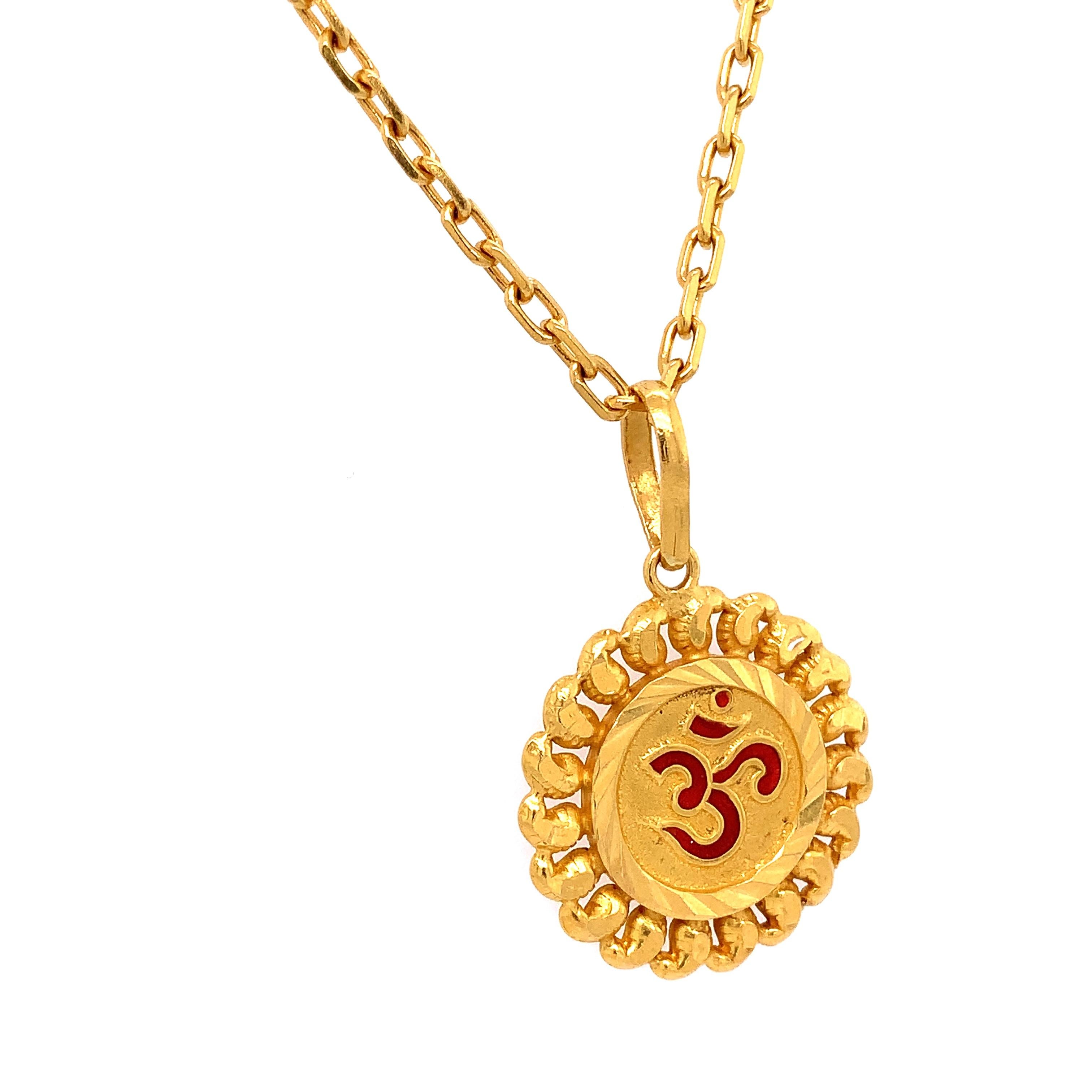 Collier en or jaune 22k avec pendentif en forme de pièce de monnaie Neuf - En vente à London, GB
