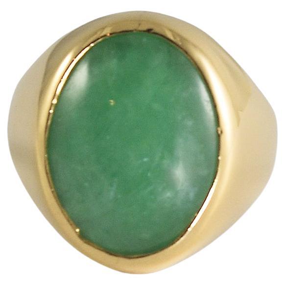 22K Yellow Gold Green Jade Ring 10.6g