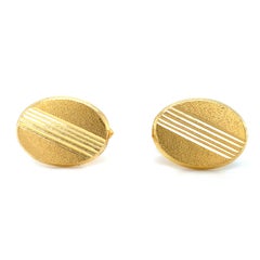 22k Yellow gold mens cufflinks oval shaped plain