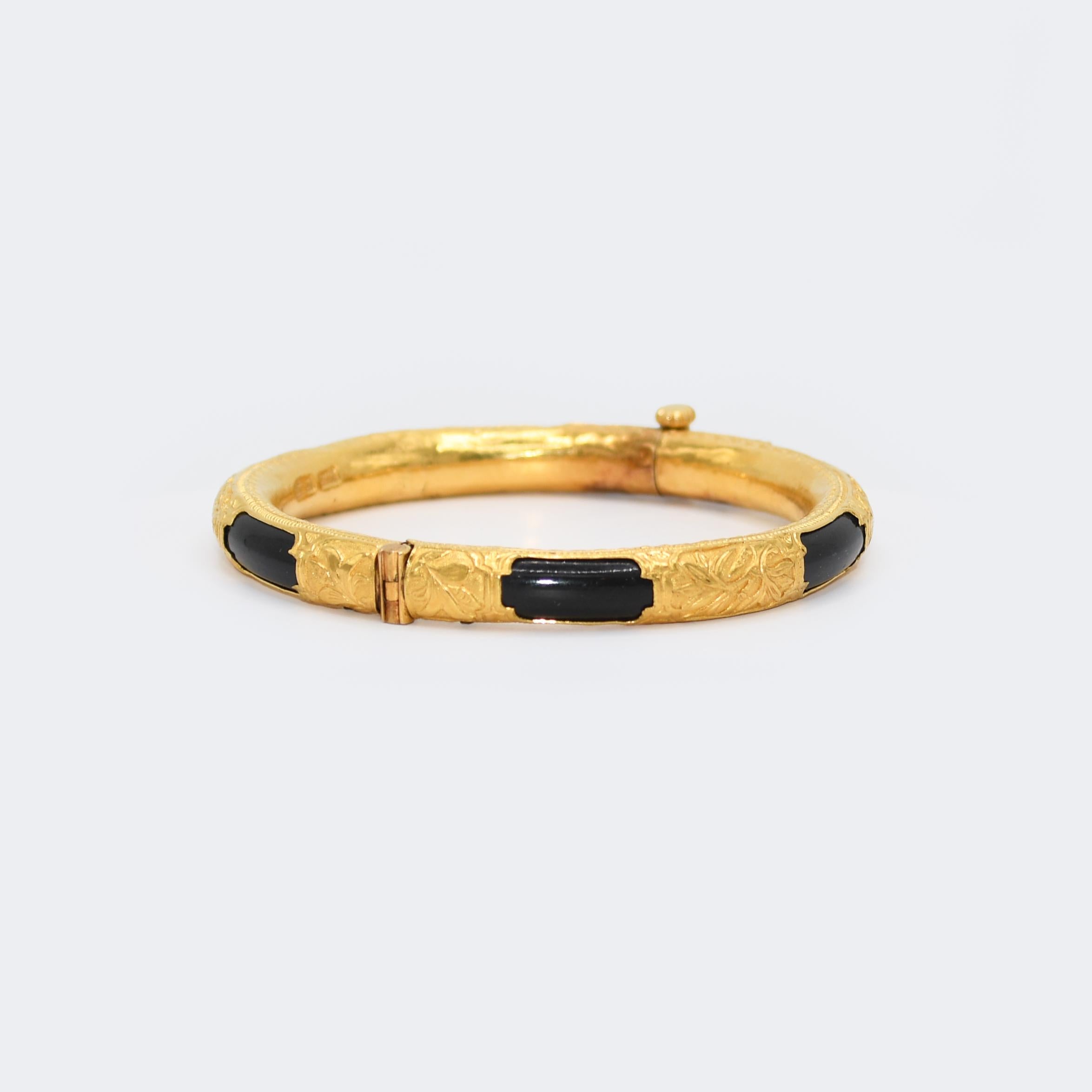 22k Yellow Gold & Onyx Bangle For Sale 1