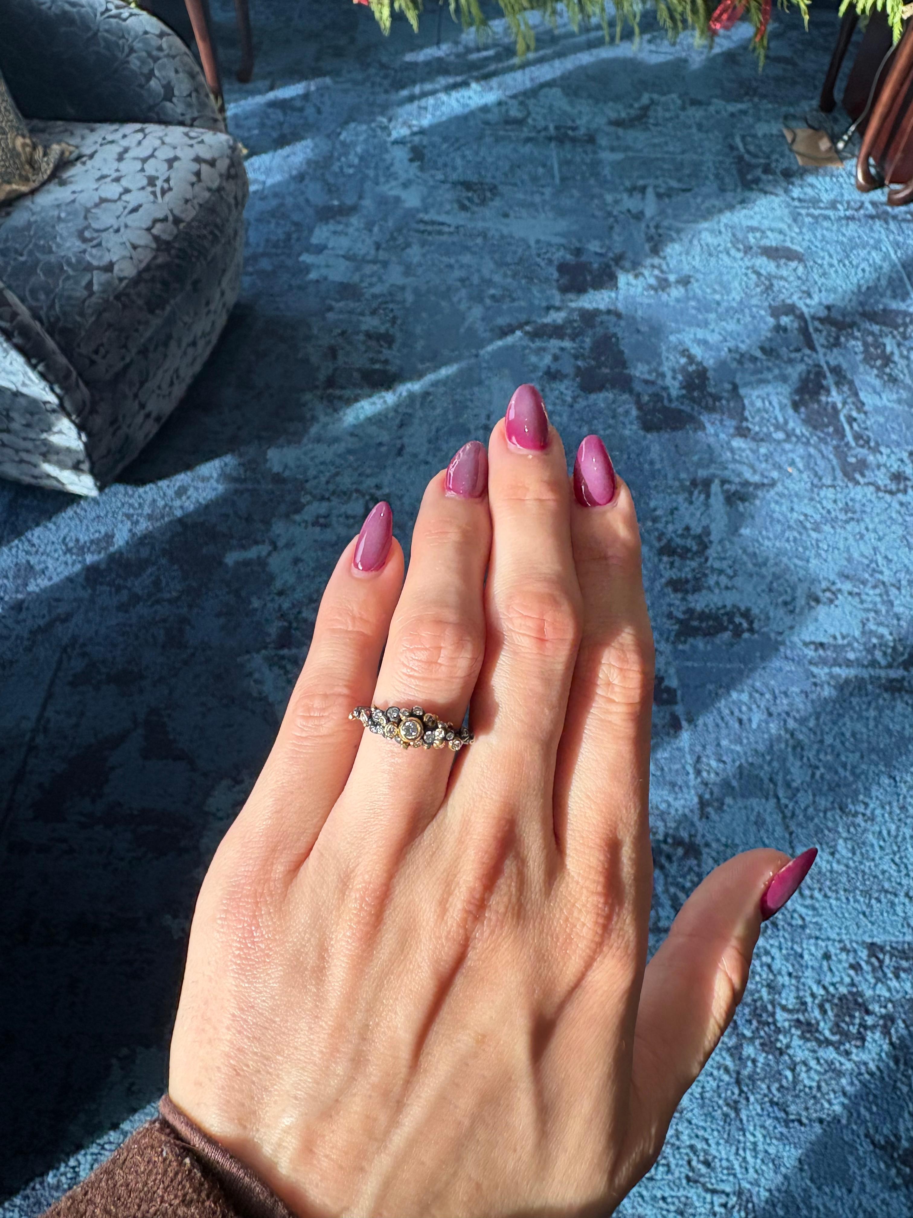 22K Yellow Gold / Oxidized Sterling Silver and Round Brilliant Cut Diamond Ring Unisexe en vente