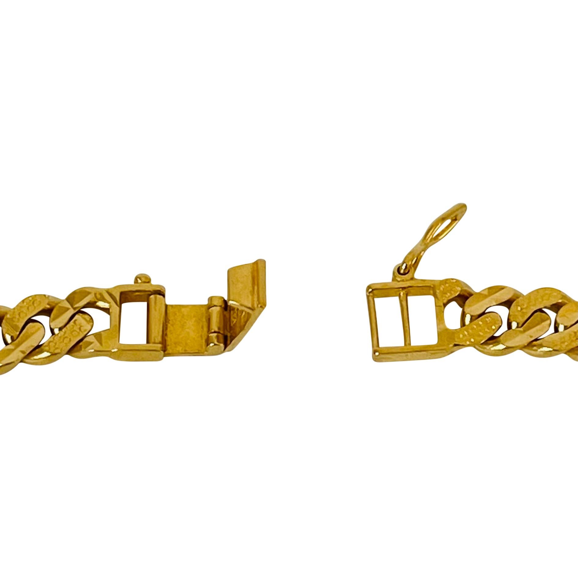 22 Karat Yellow Gold Solid Diamond Cut Fancy Curb Link Bracelet 1