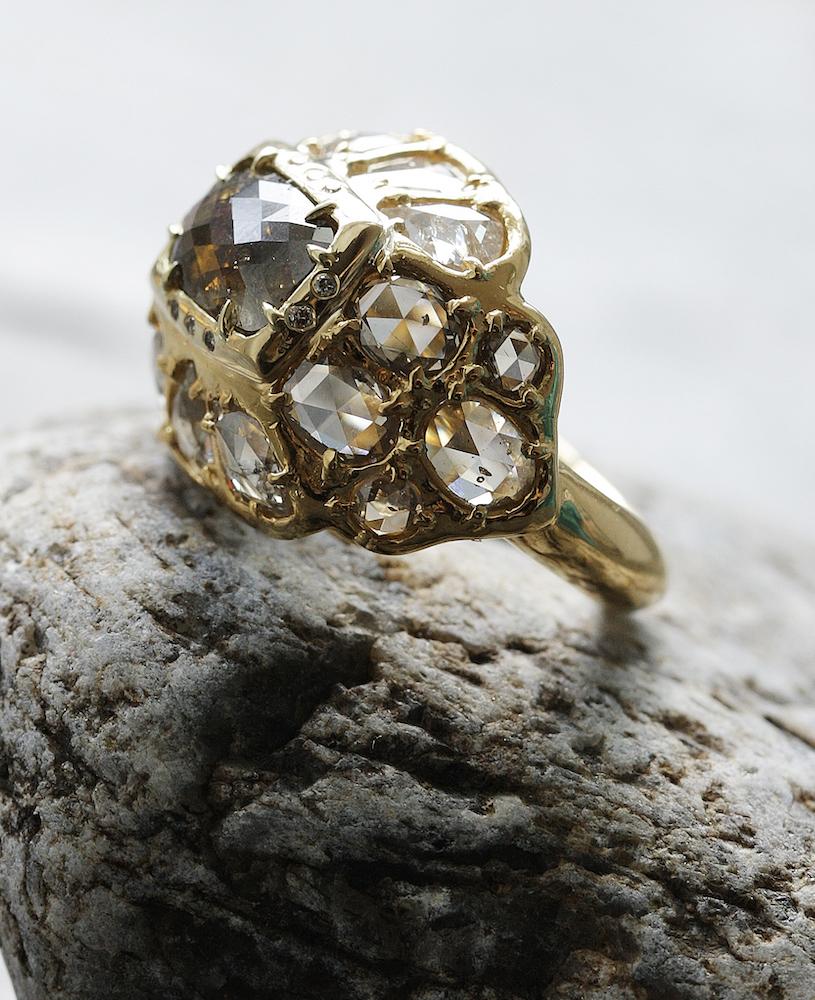 22kt and 18kt Yellow Gold Dome Ring with Chocolate and Rose Cut Diamonds For Sale 2