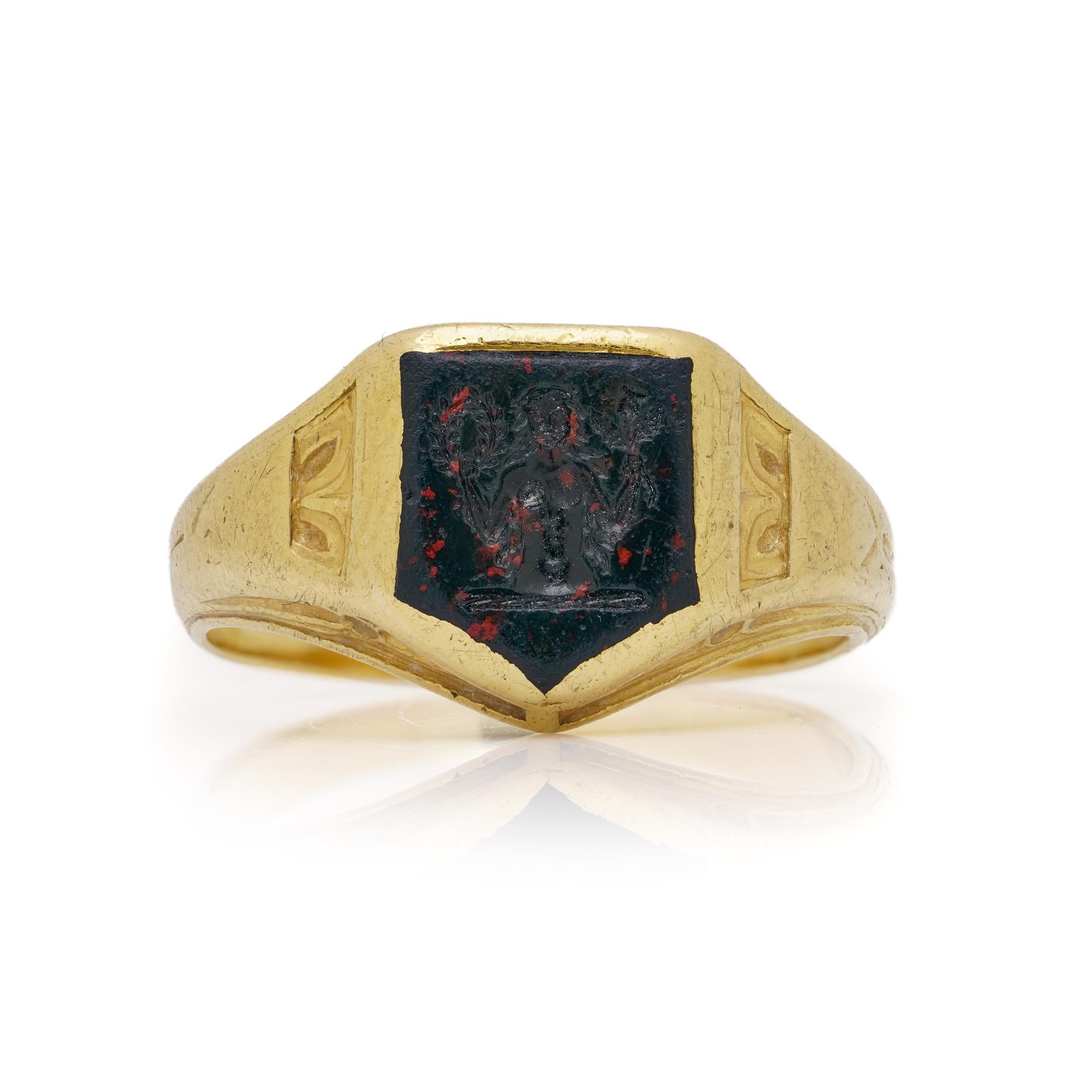 22kt Gold und Blutstein Intaglio Siegelring im Zustand „Gut“ im Angebot in Braintree, GB