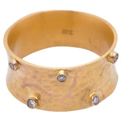 22kt Solid Gold Ring, Concave, Comfort Fit, Hammered Detailed, Sculptural Band