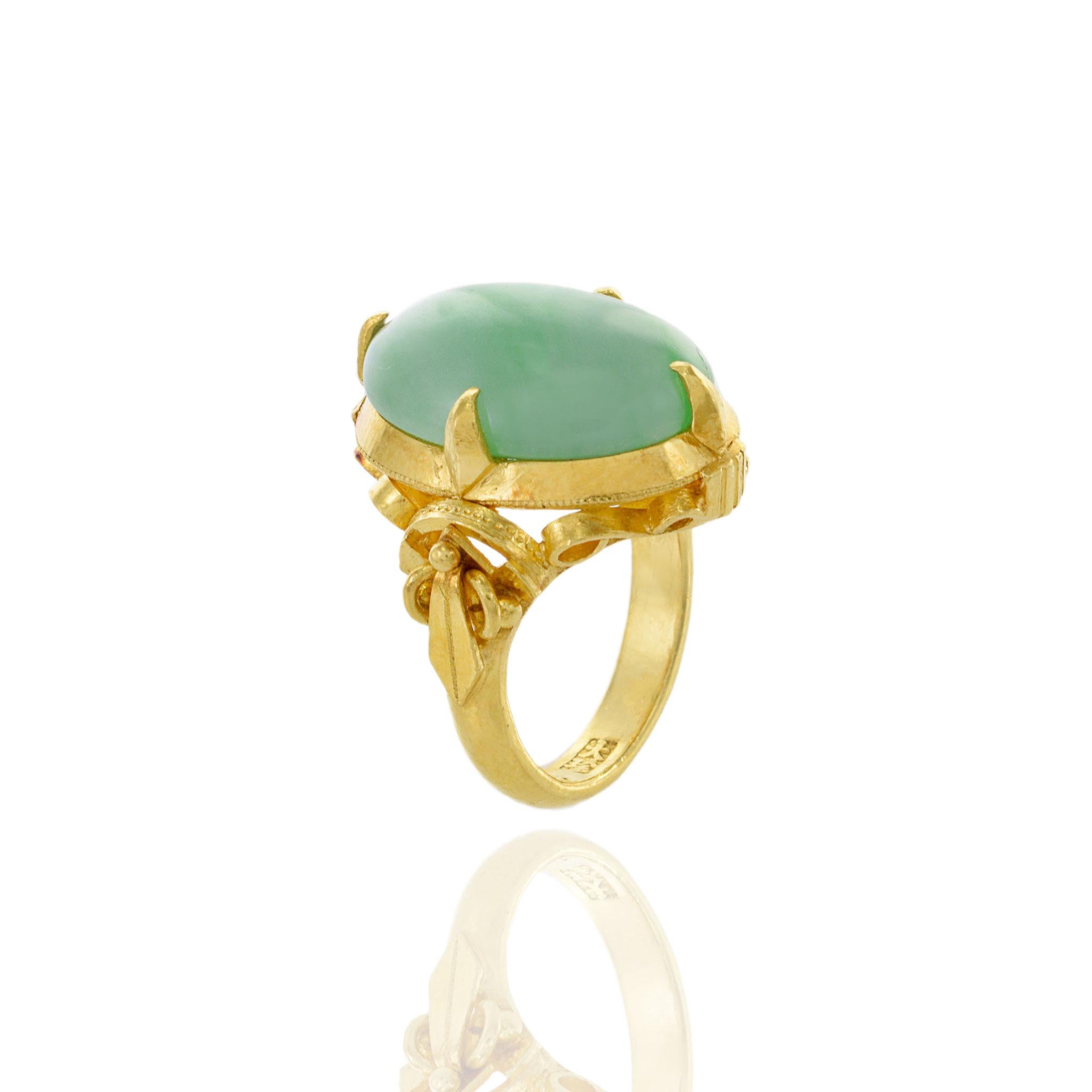 22KT Cabachon-Ring aus grüner Jade mit Gelbgoldfassung 4