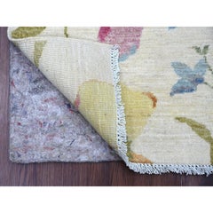 2'2"x3' Ivory Peshawar with Botanical Garden Design Wool Hand Knotted Mat Rug