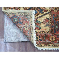 Tappeto orientale da corridoio in lana High Mountain, annodato a mano, con motivo Heriz, color avorio, 2'2" x 6'
