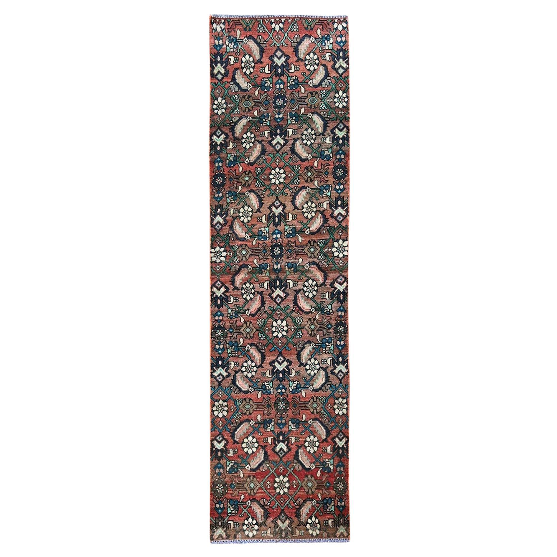 2'2"x8'7" Blush Red Vintage Persischer Hamadan Handgeknüpfter Läufer aus reiner Wolle, Vintage