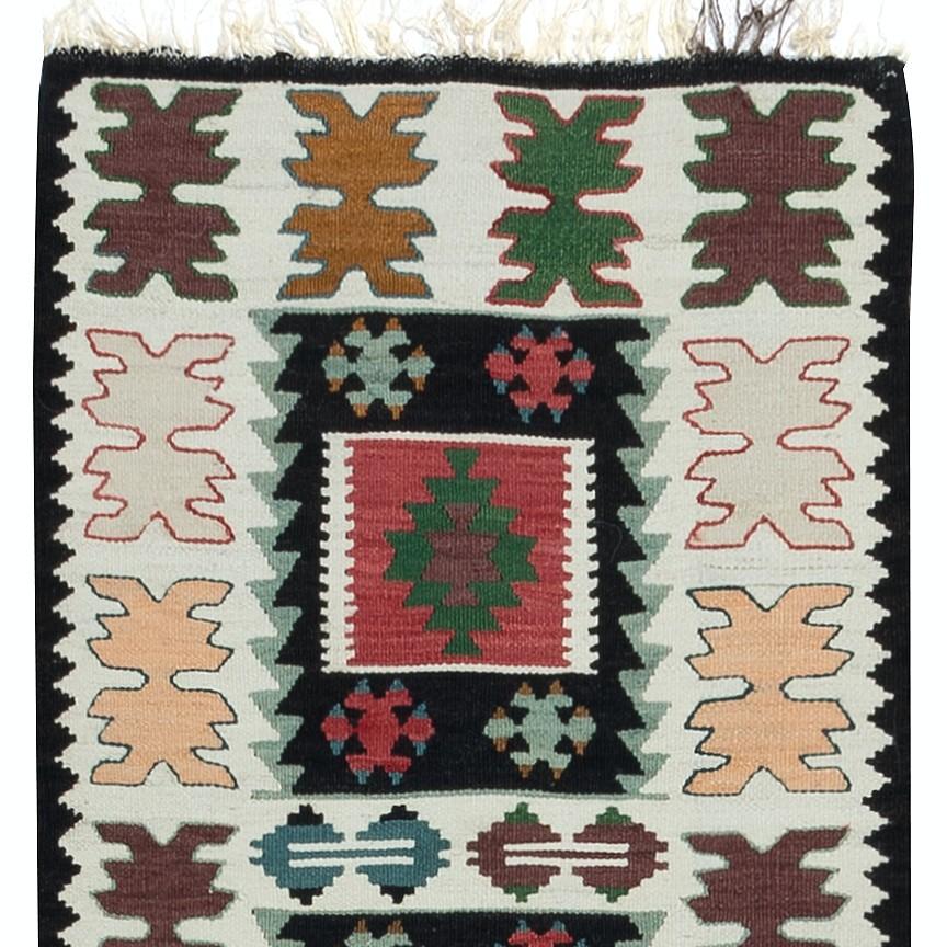 2.2x9.5 Ft Flatweave Colorful Narrow Runner Kilim, HandWoven Turkish Hallway Rug In Good Condition For Sale In Philadelphia, PA