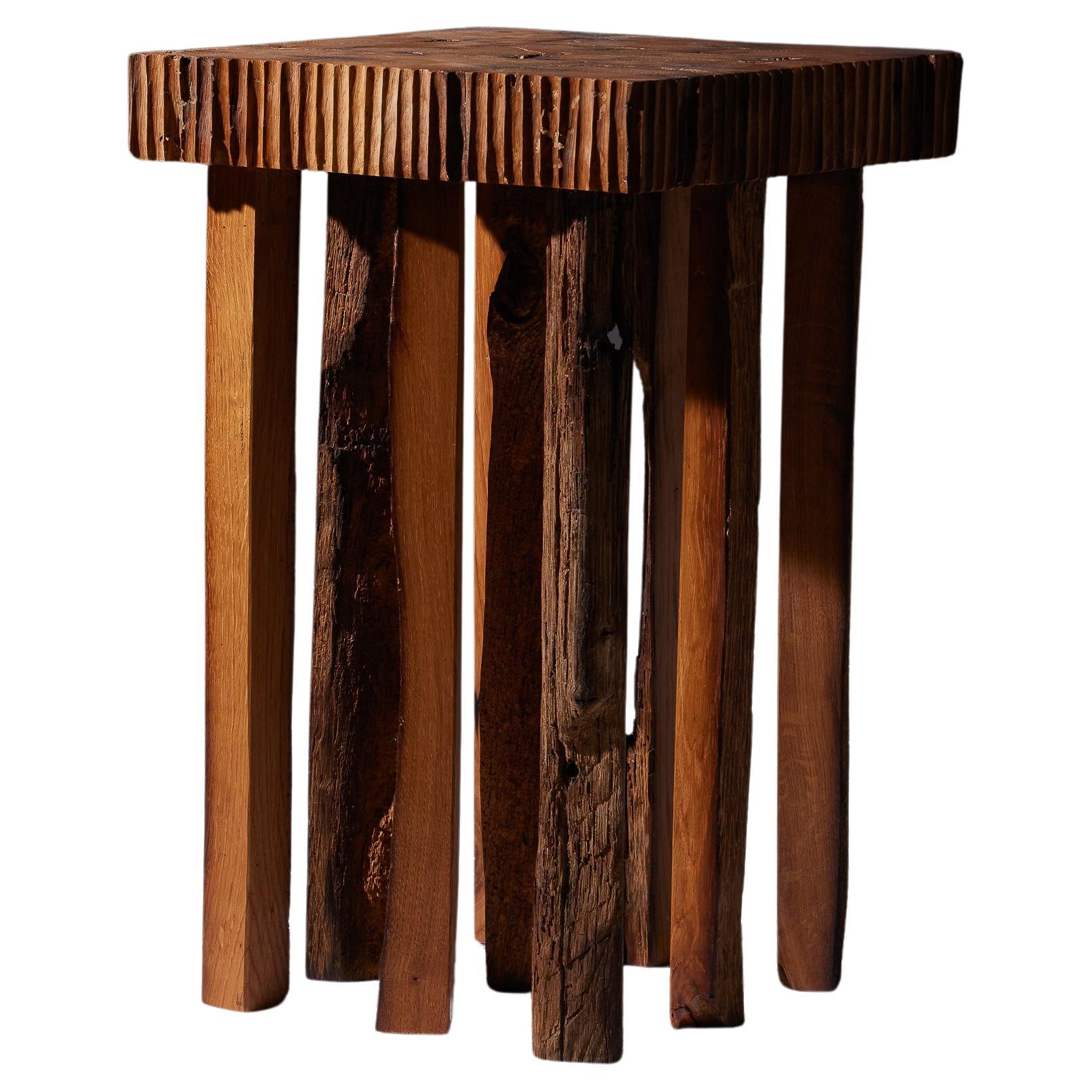 Beistelltisch „23-10“ aus Holz im Angebot