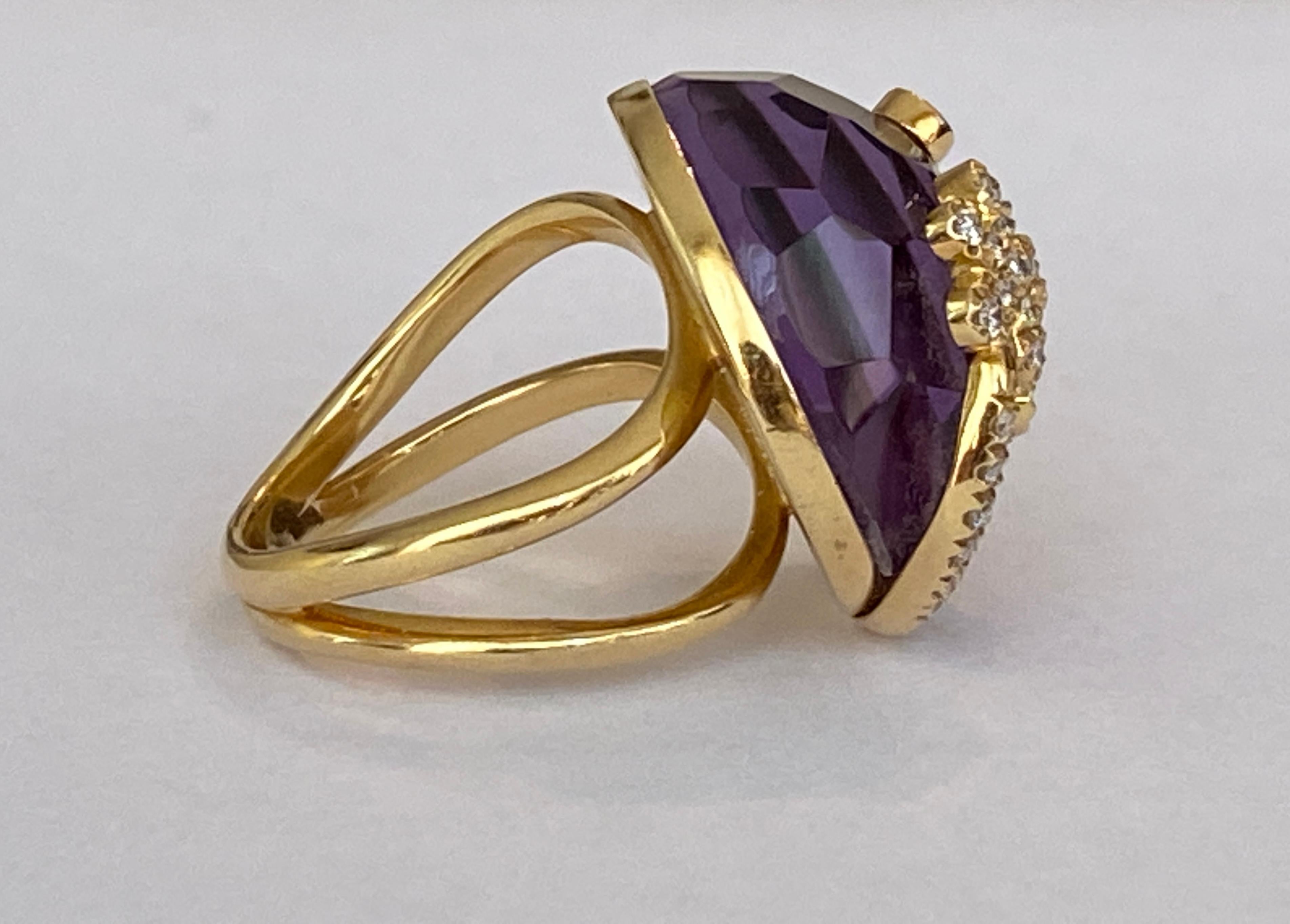 23 Carat Amethyst Cocktail Ring in 18 Karat Yellow Gold with Diamond 3