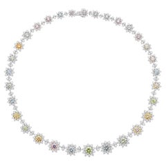 23 Karat Fancy Color Diamant-Halskette mit Blumenmuster