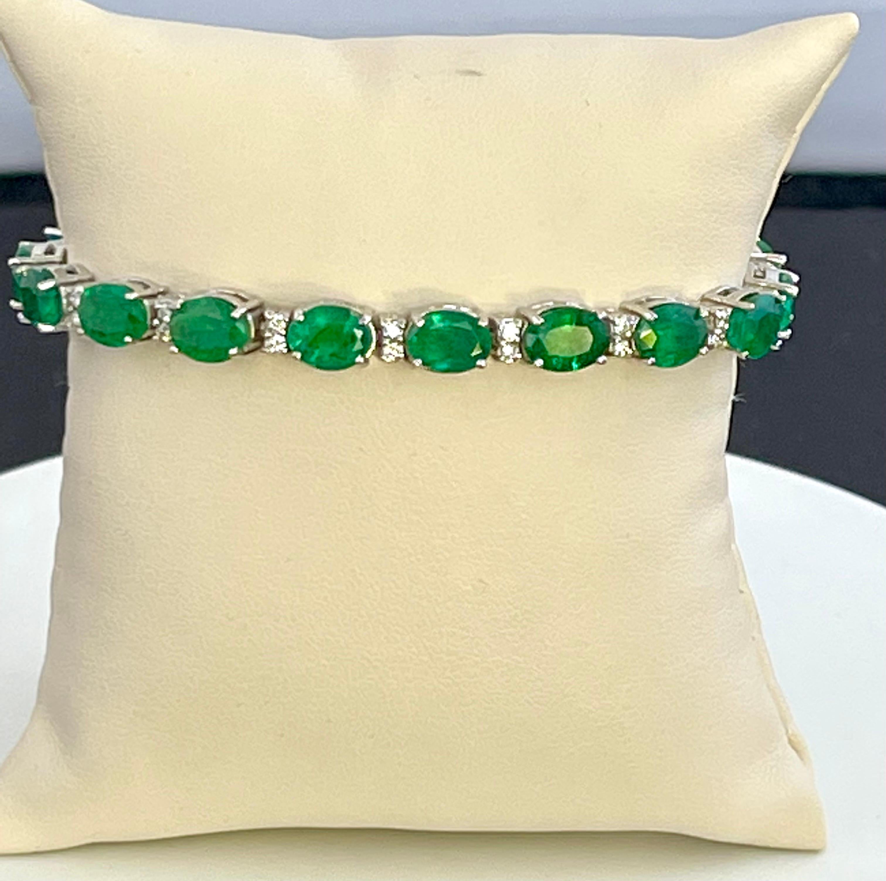 23 Carat Natural Zambian Emerald & 1.6ct Diamond Tennis Bracelet 14 Karat Gold 11